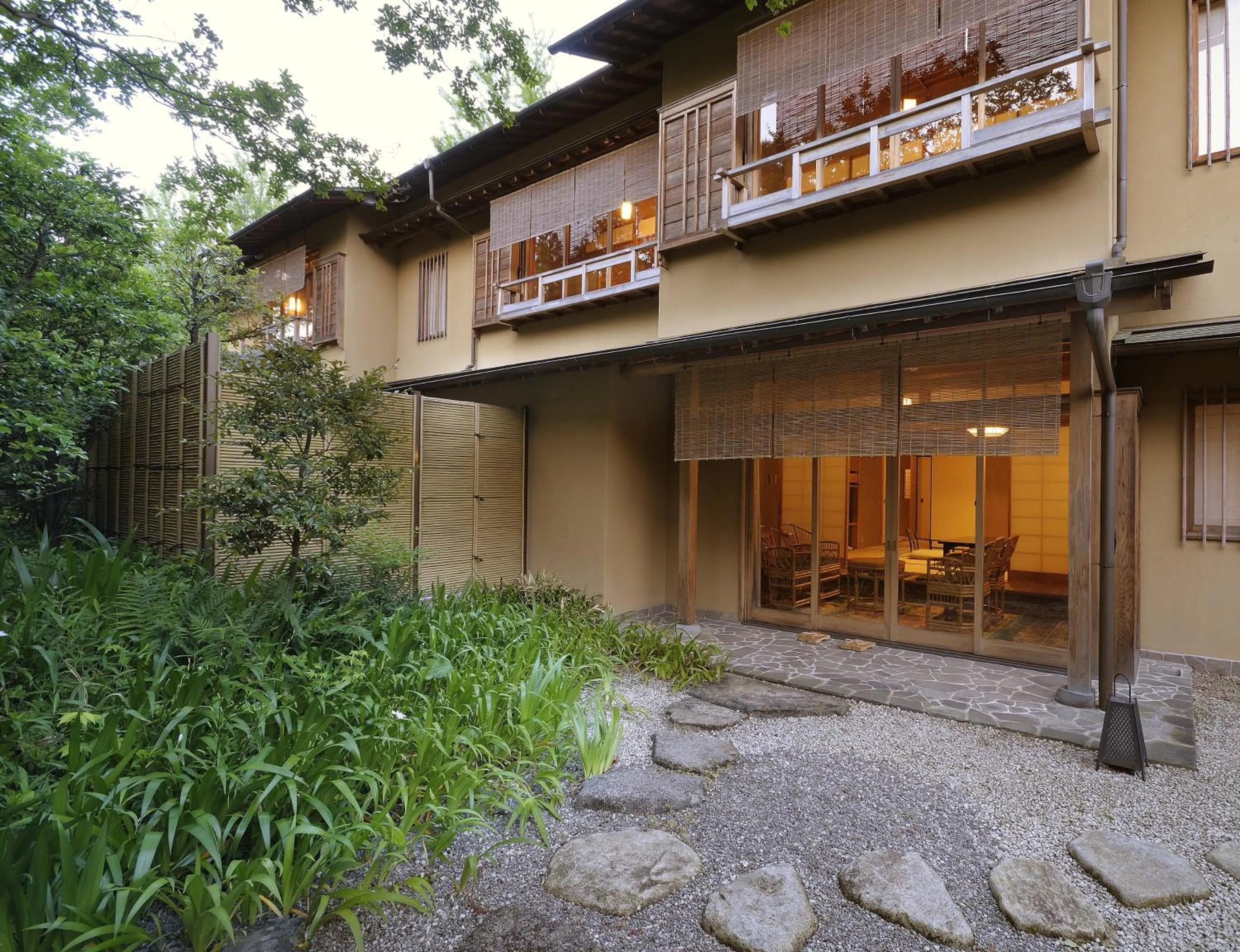 Facade/entrance in Suimeikan