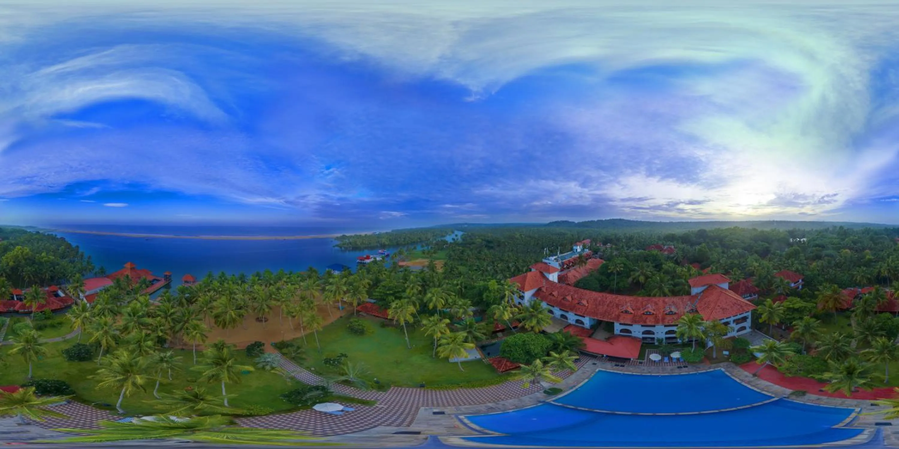 Natural landscape in Estuary Sarovar Premiere Poovar Island