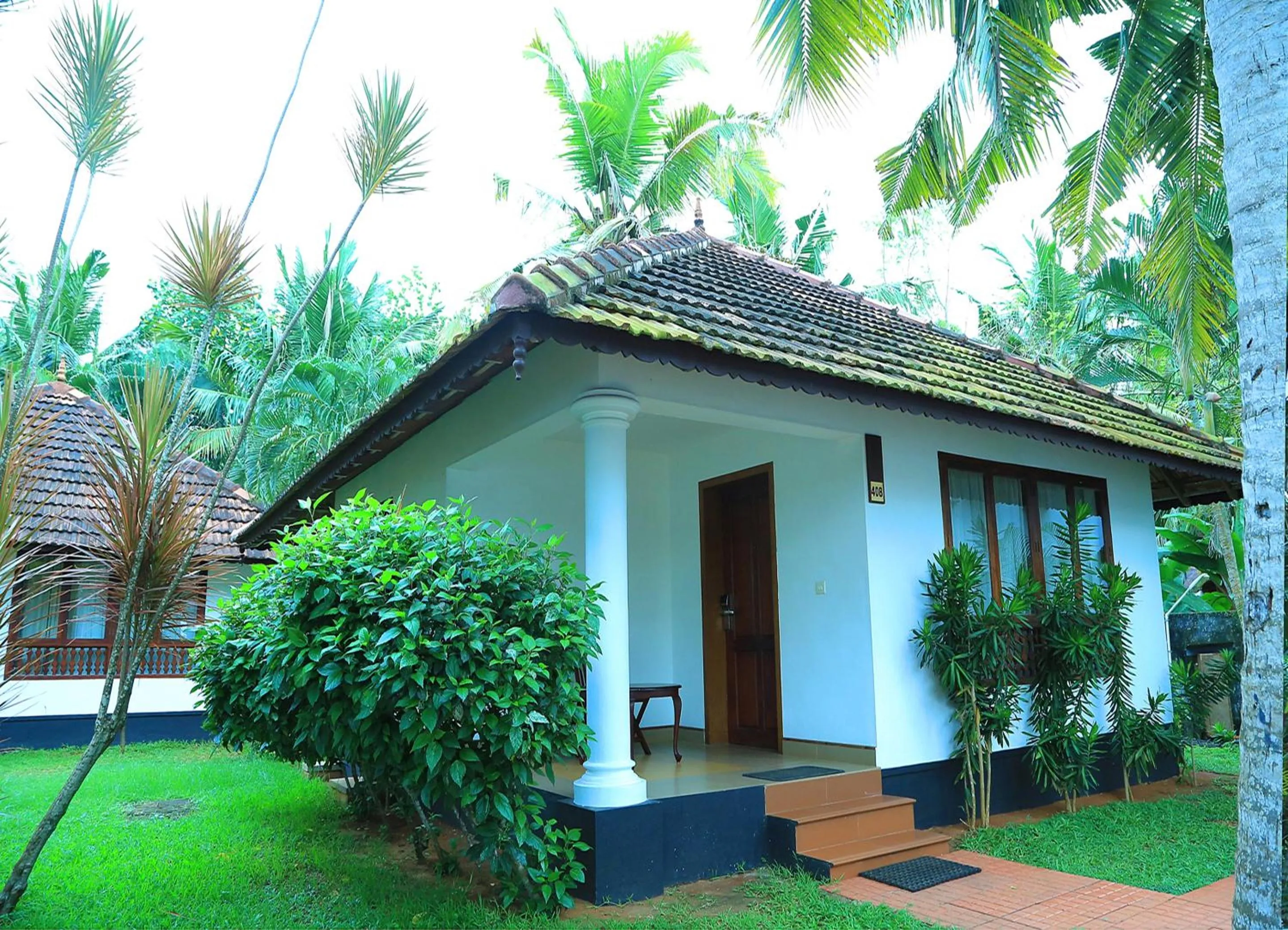 Facade/entrance in Estuary Sarovar Premiere Poovar Island