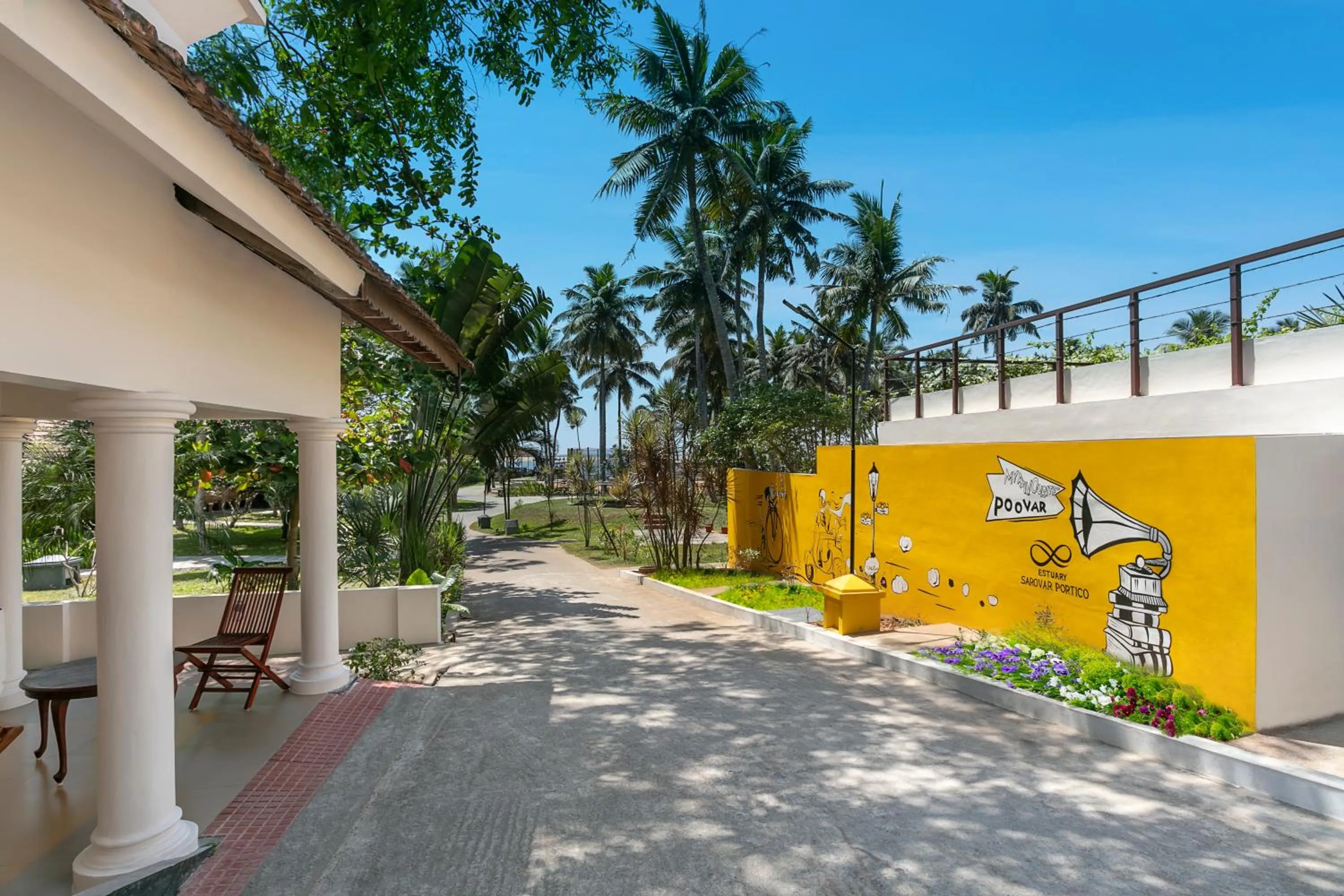Facade/entrance in Estuary Sarovar Premiere Poovar Island