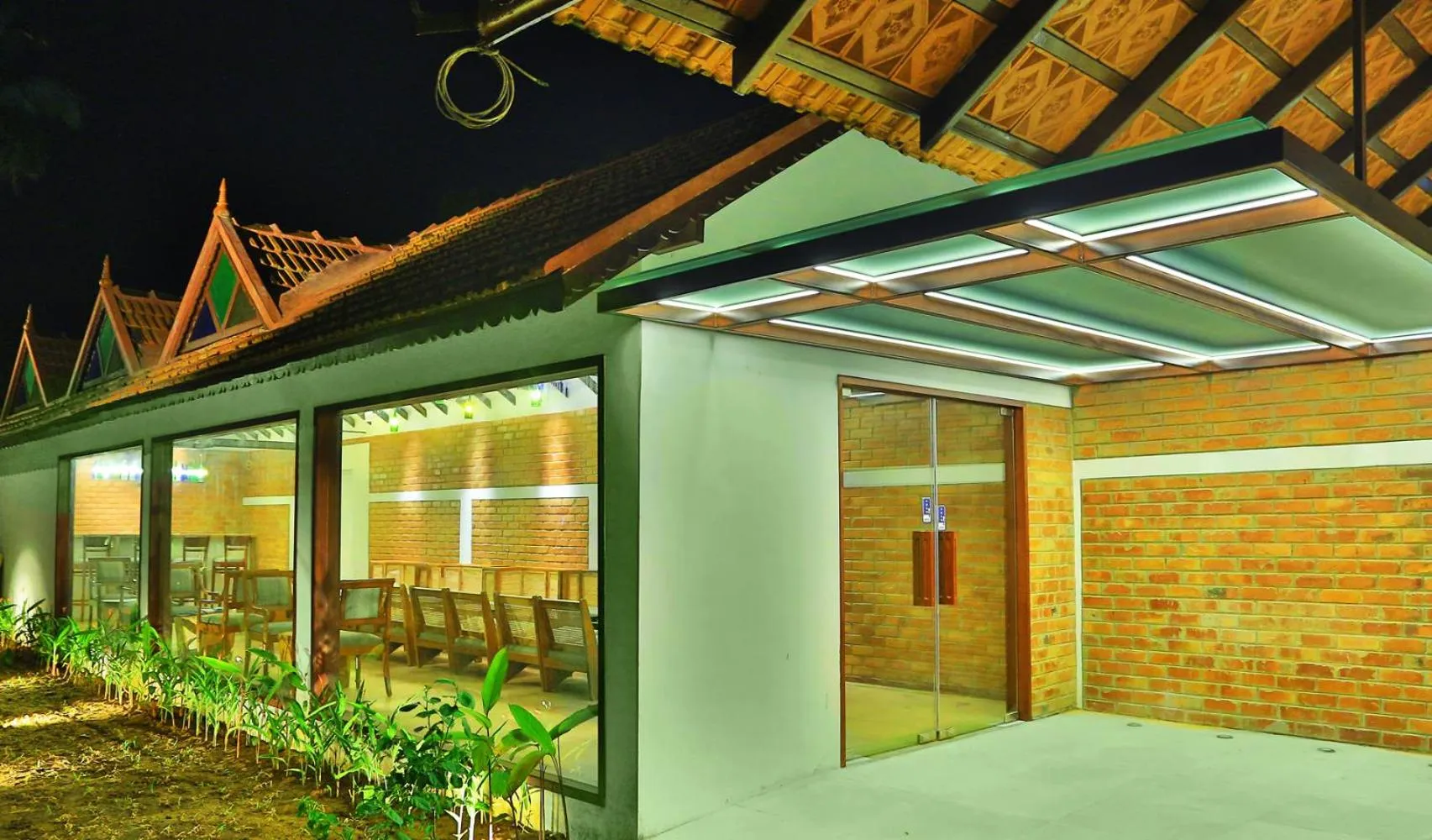 Lounge or bar in Estuary Sarovar Premiere Poovar Island