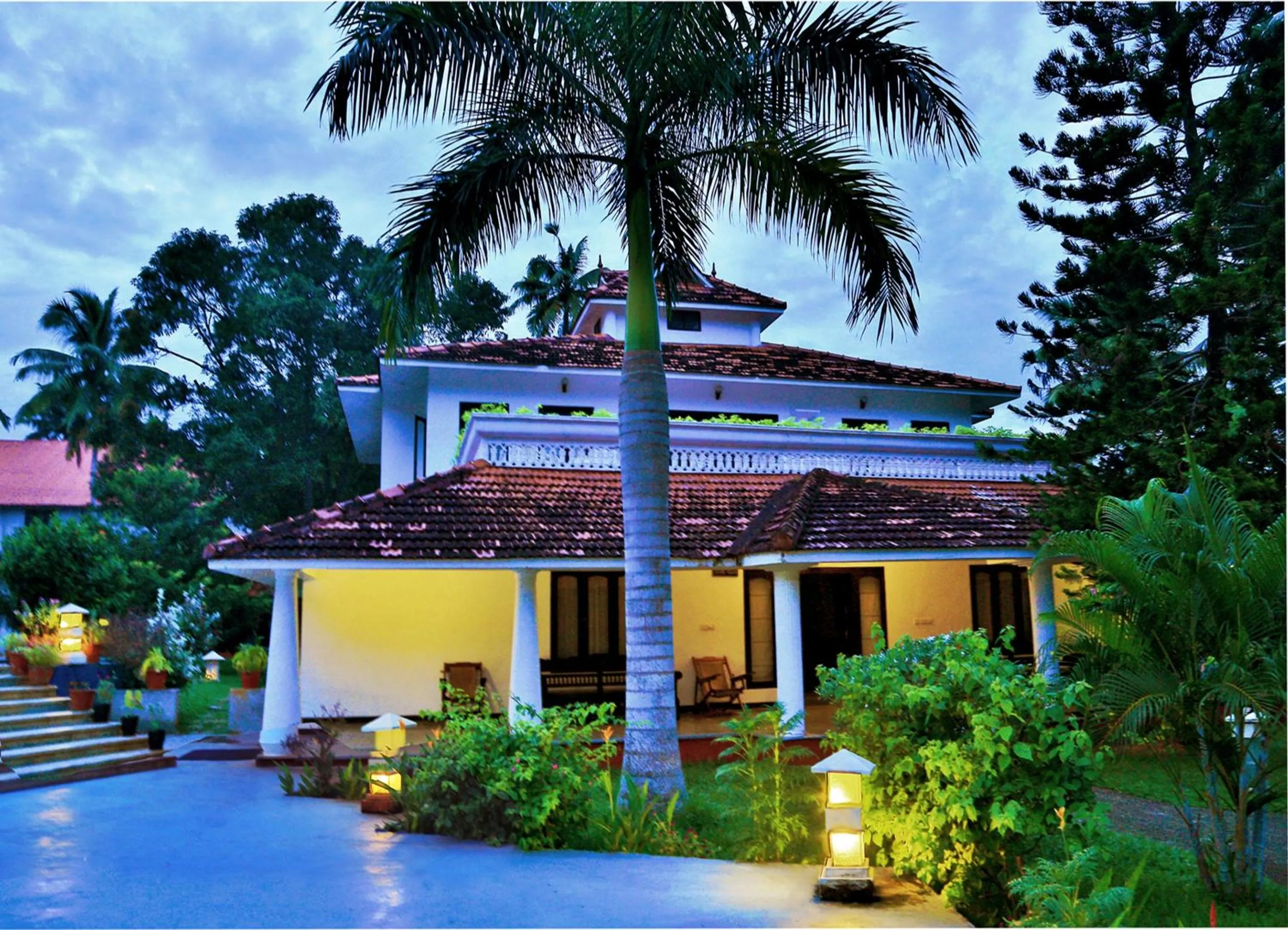 Property building in Estuary Sarovar Premiere Poovar Island