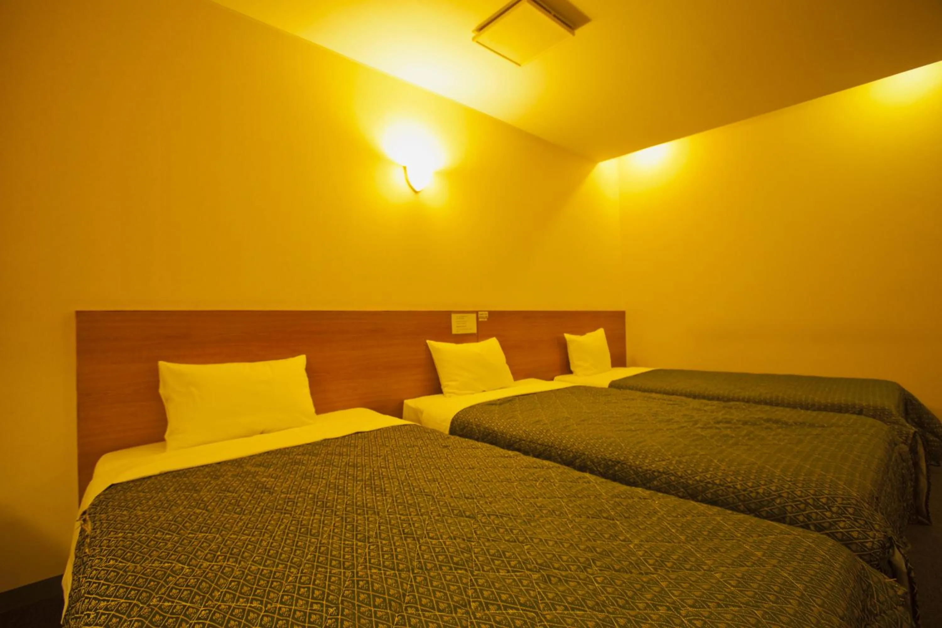 Bed in Hotel Seagull