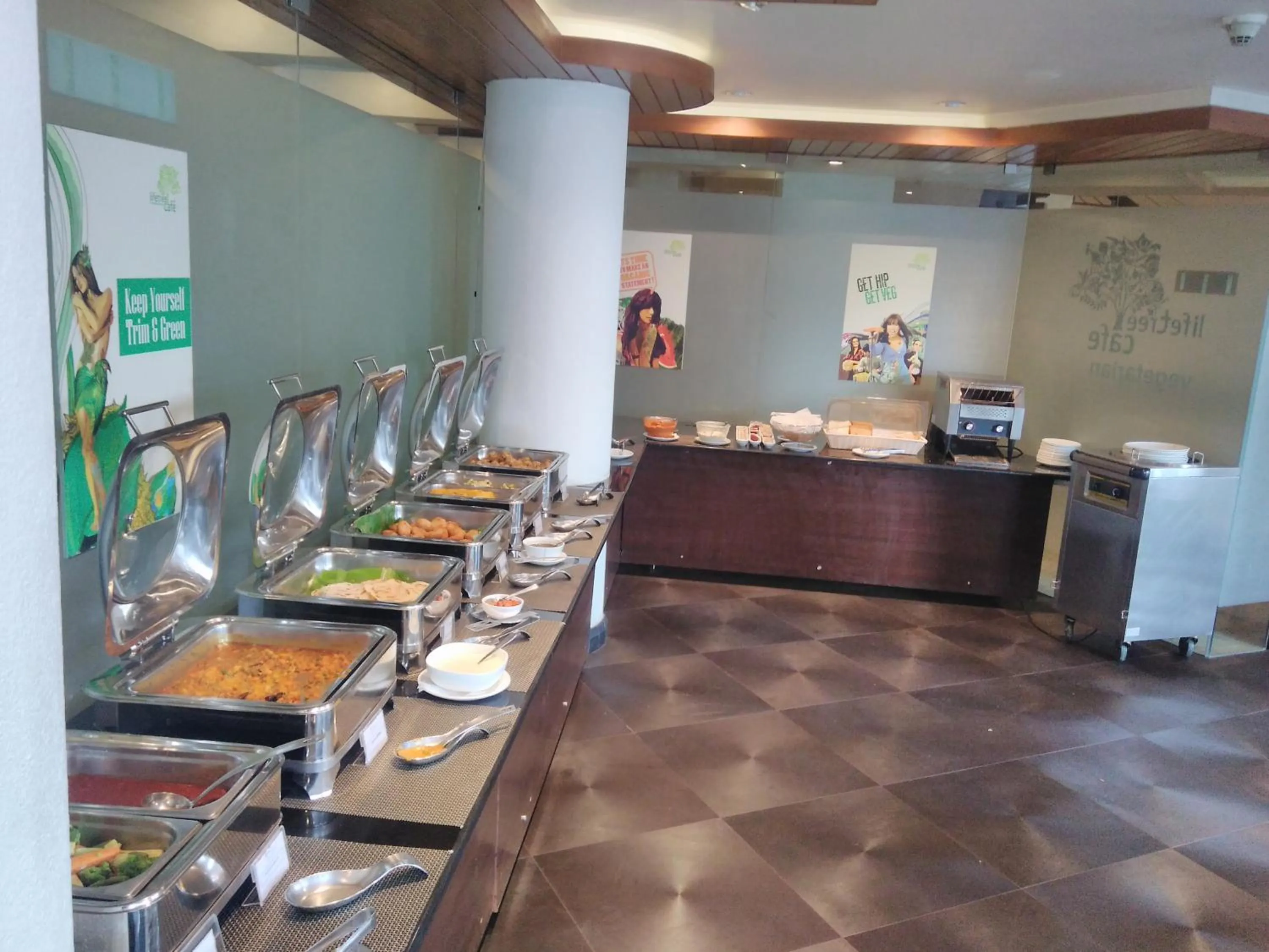 Breakfast in Melange Astris