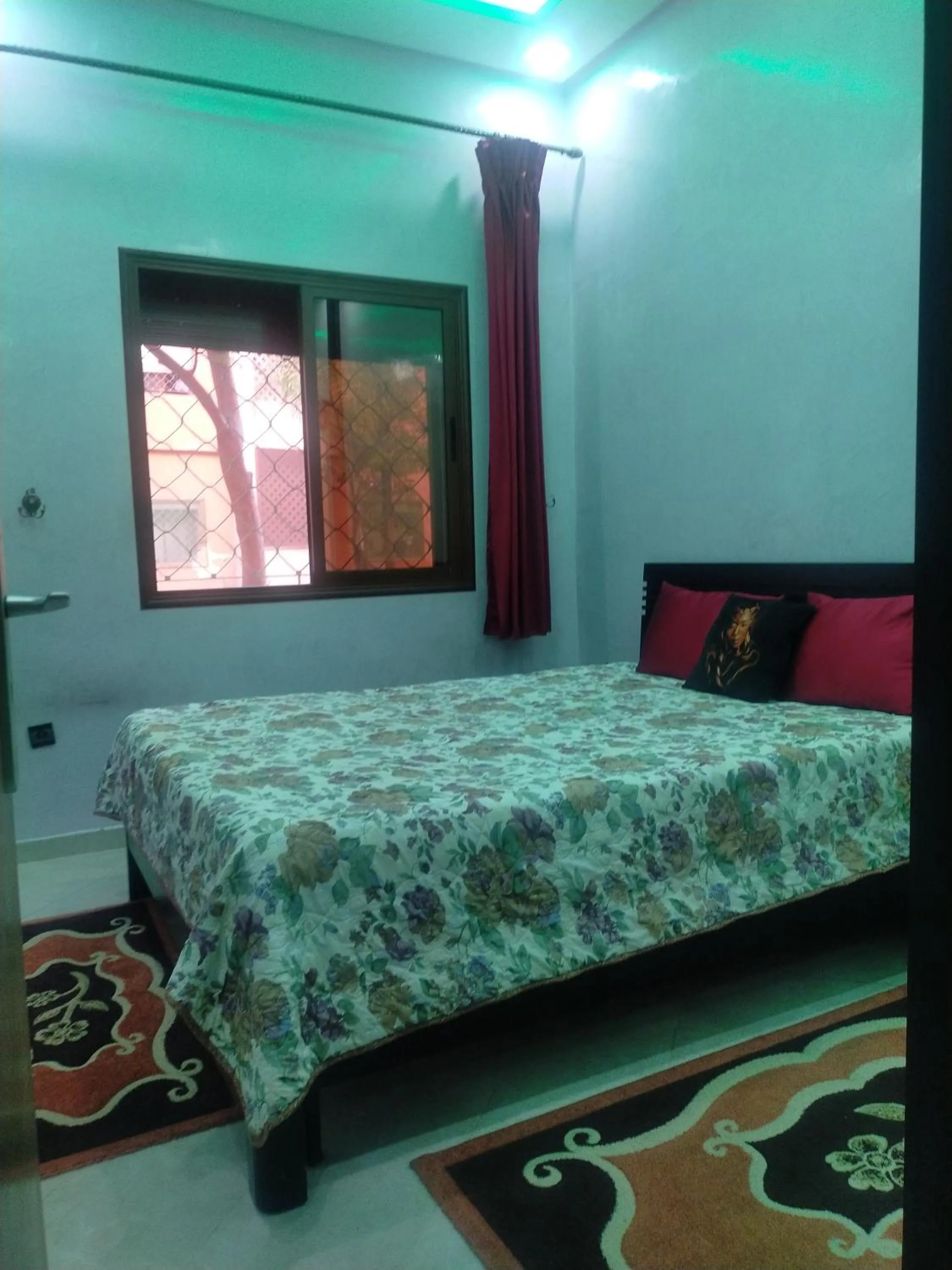 Bed in Theresa apartments