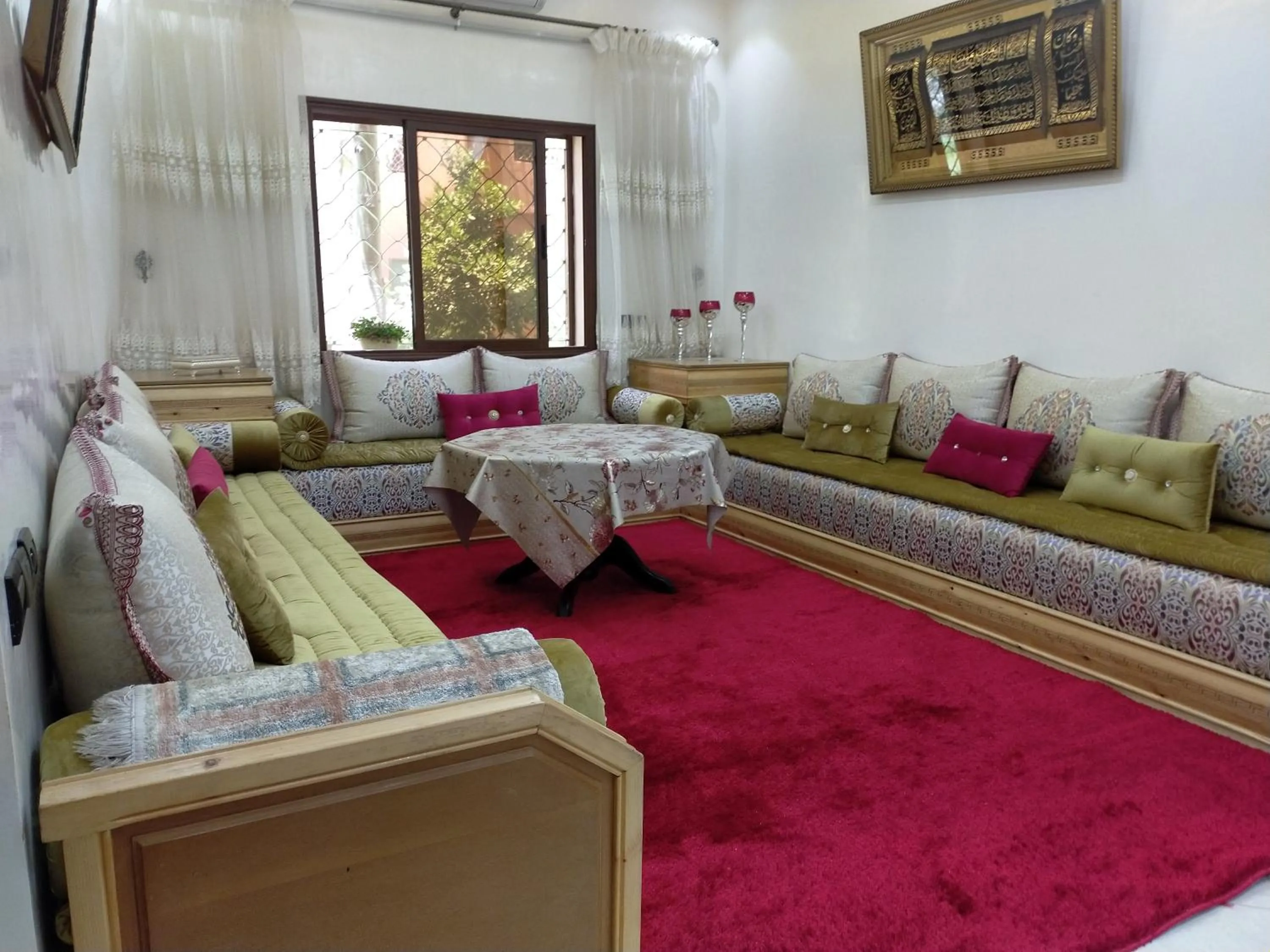 Bed in Theresa apartments