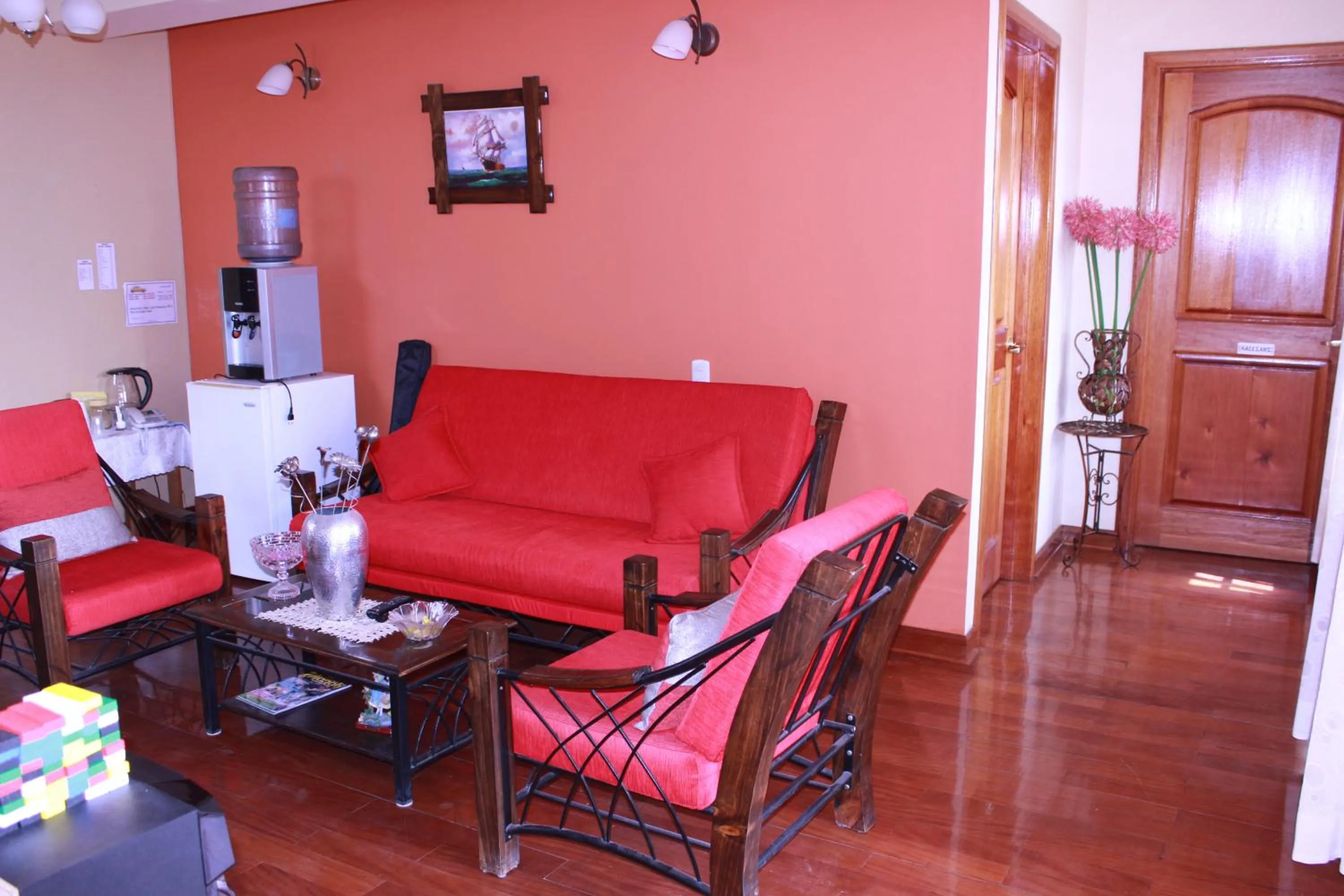 Communal lounge/ TV room in The House