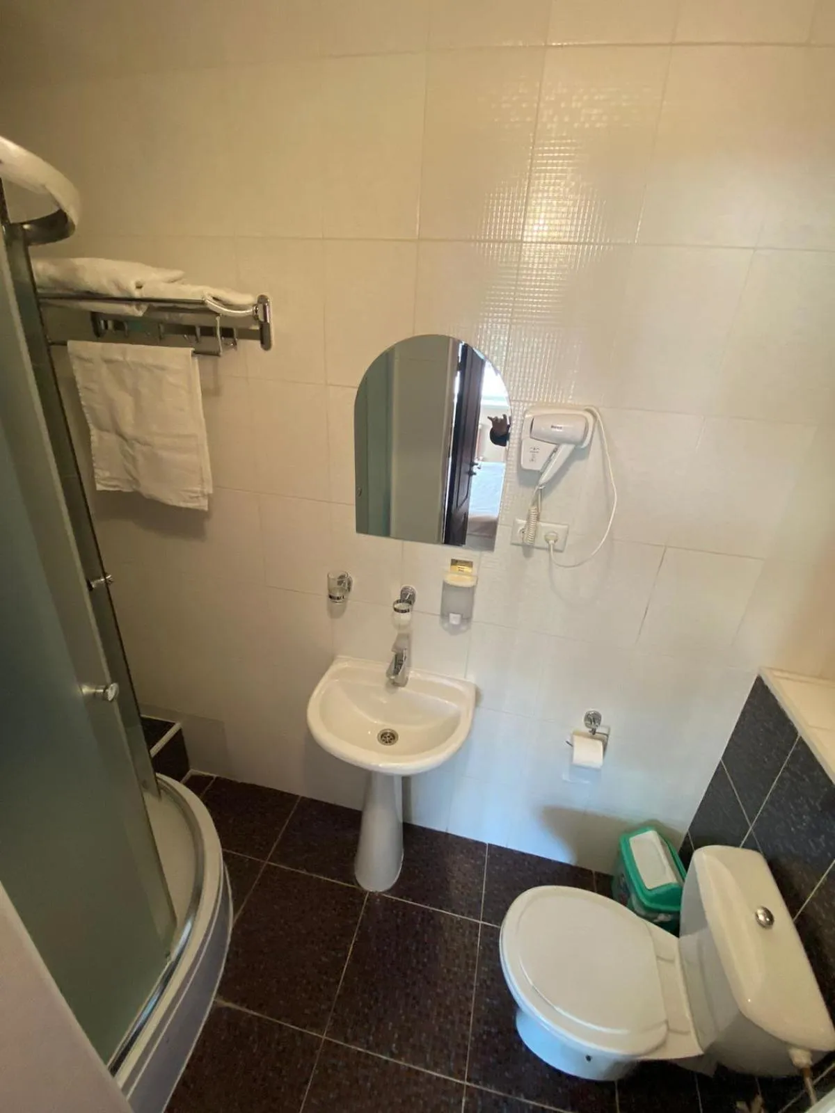 Shower in Ulpan Mini Hotel