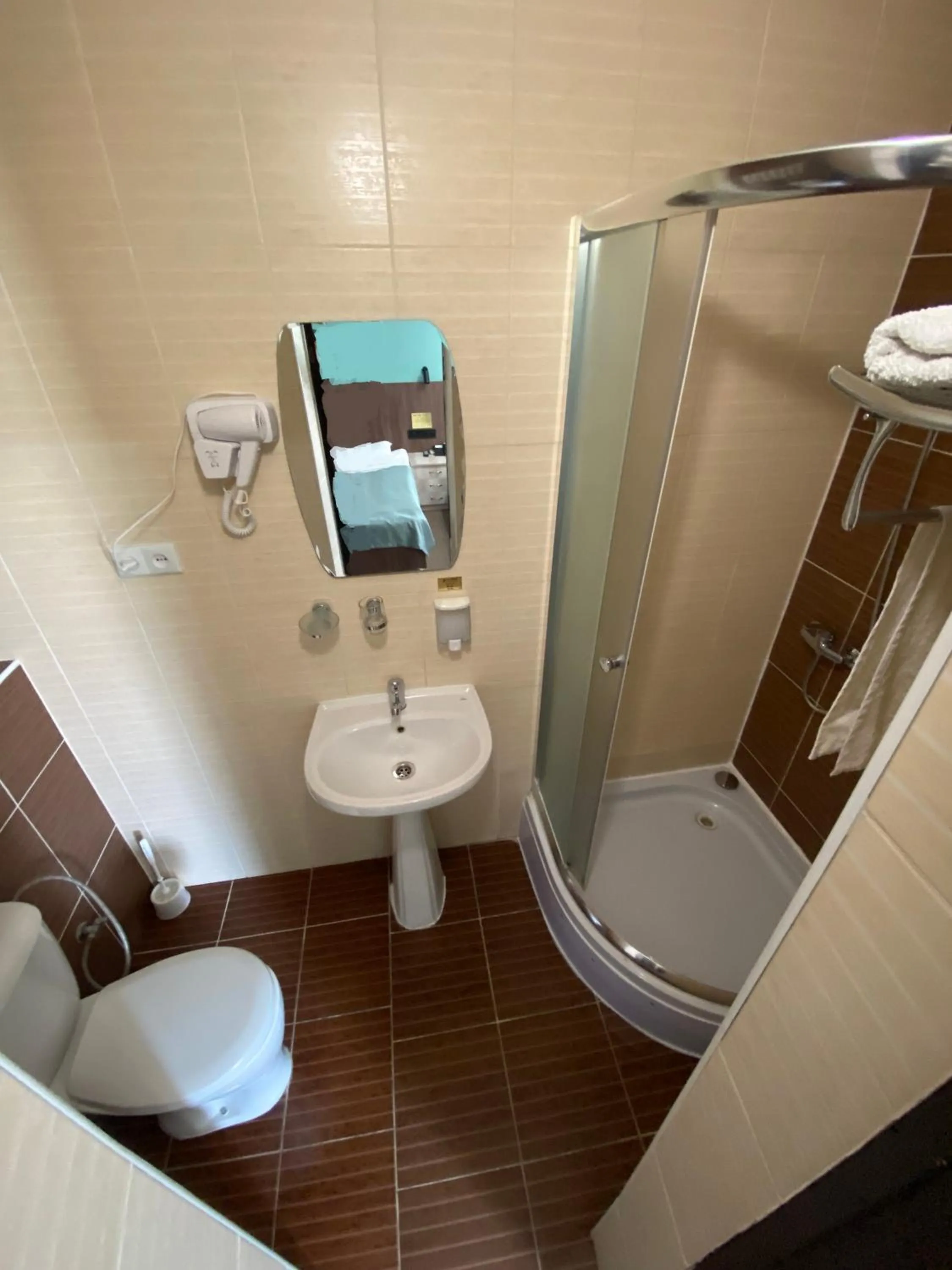 Shower in Ulpan Mini Hotel