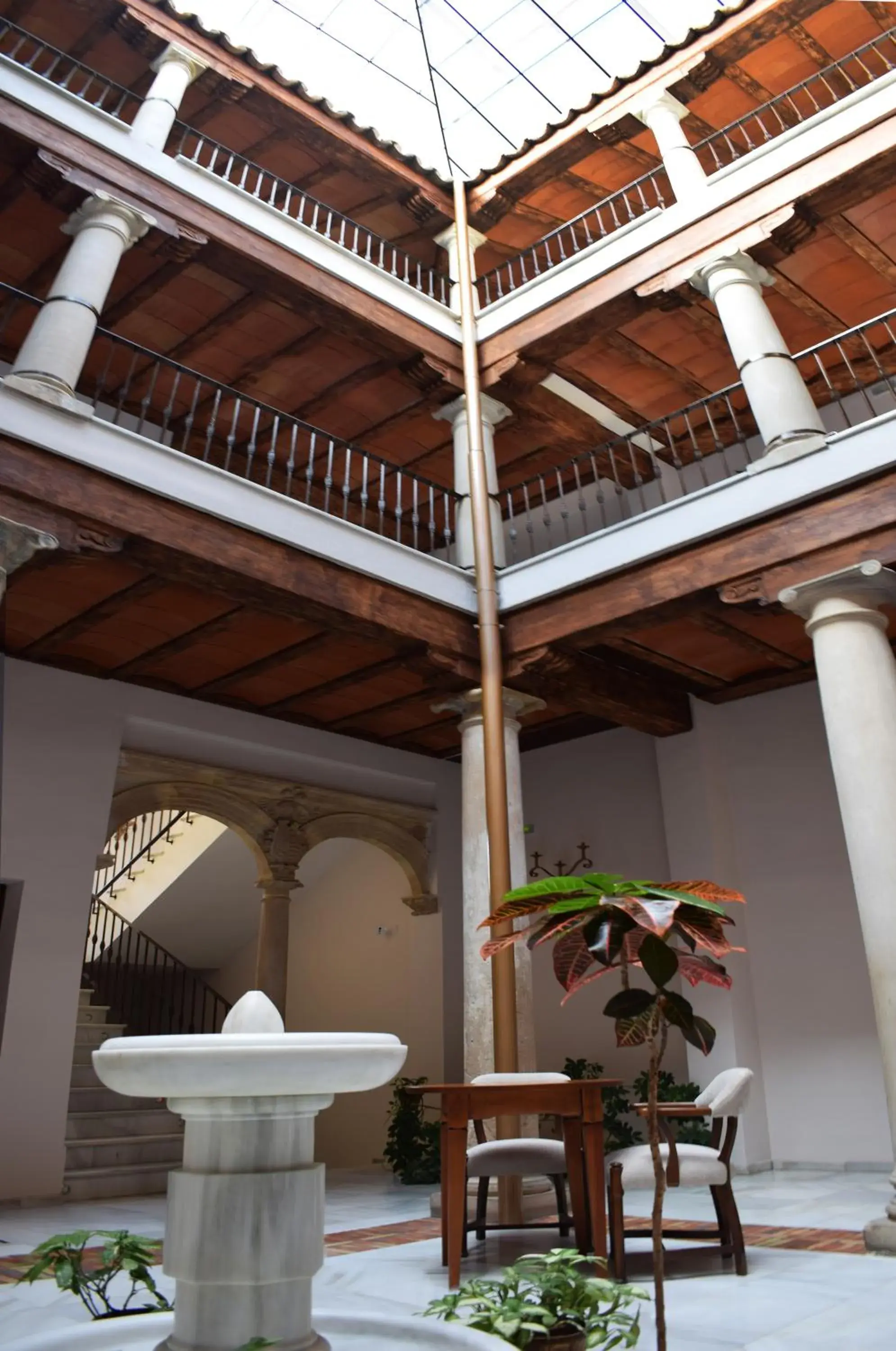 Property building in Hotel María de Molina Property building in Hotel María de Molina