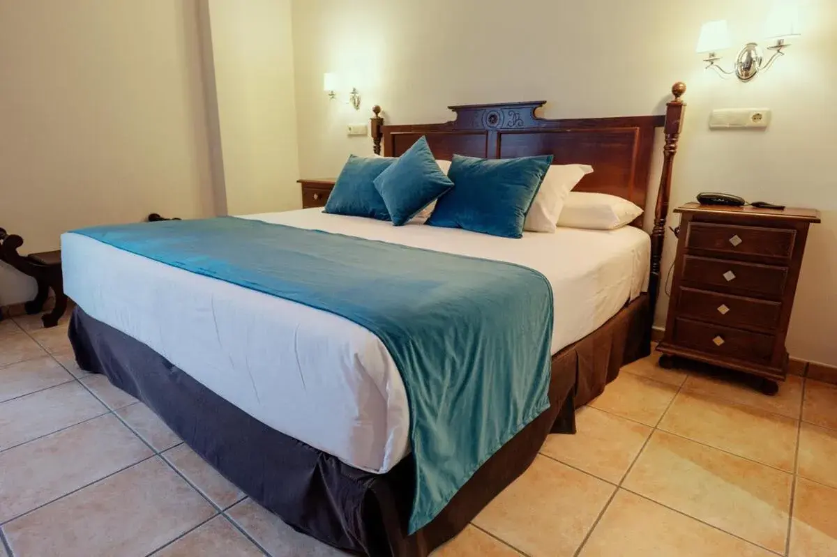Bed in Hotel María de Molina Bed in Hotel María de Molina