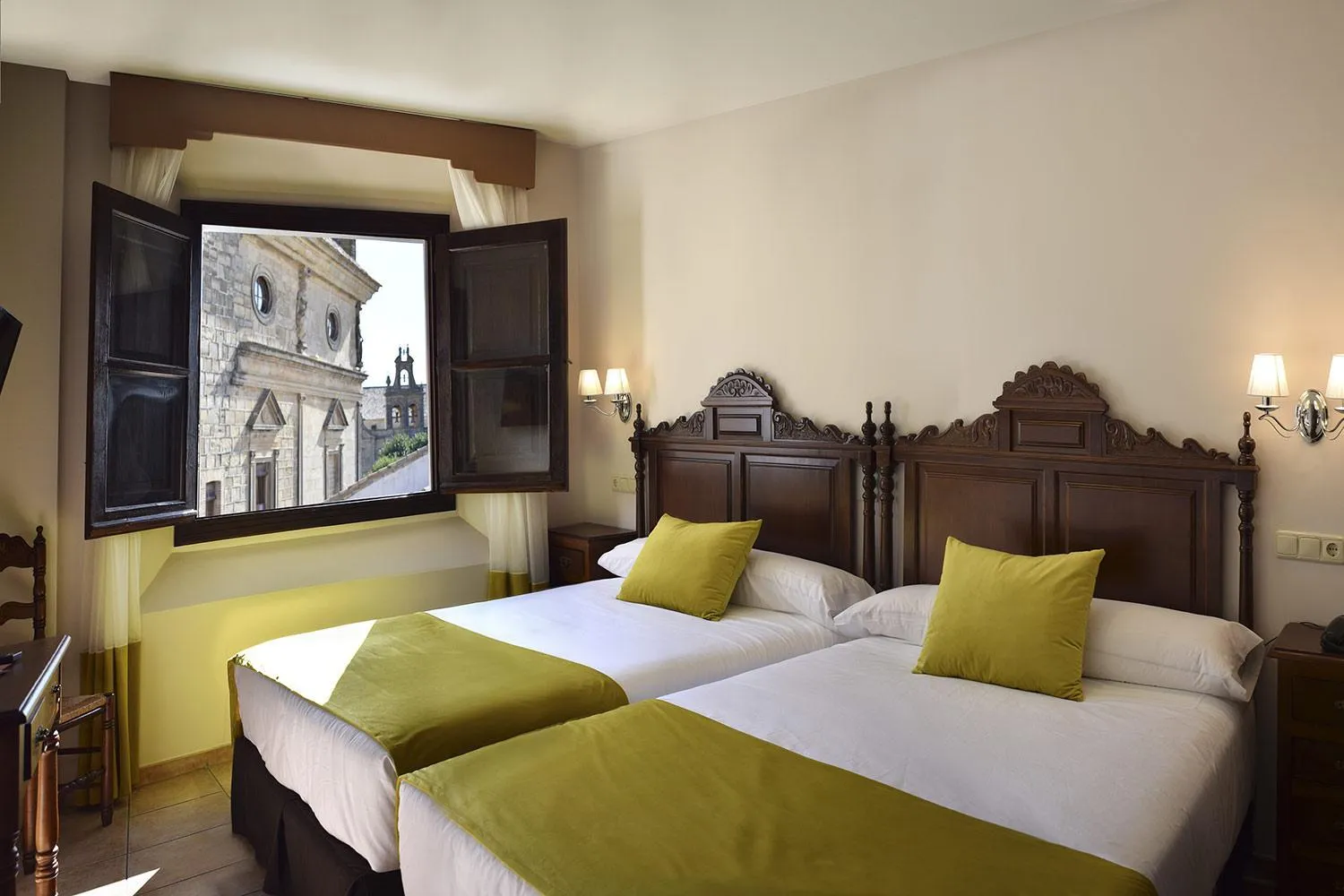 Decorative detail, Bed in Hotel María de Molina