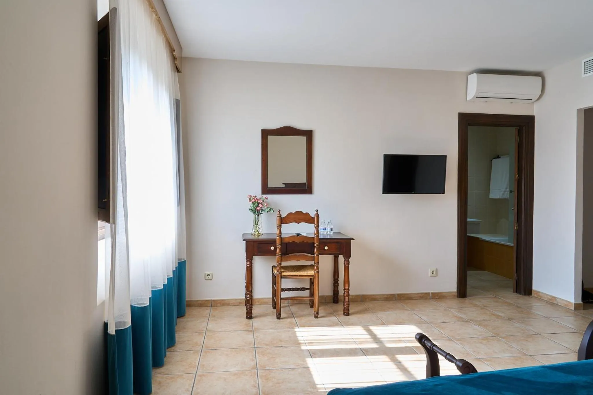 Decorative detail in Hotel María de Molina