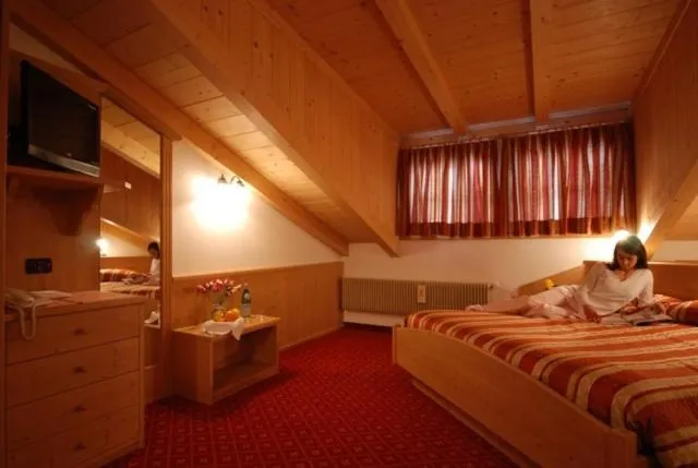 Bed in Sport Hotel Sass Maor