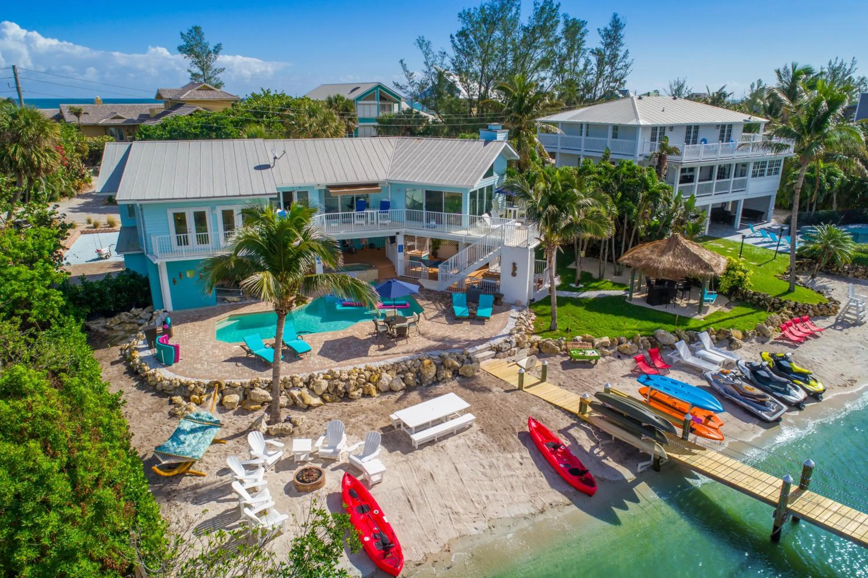 Bird's eye view in Aquarius North