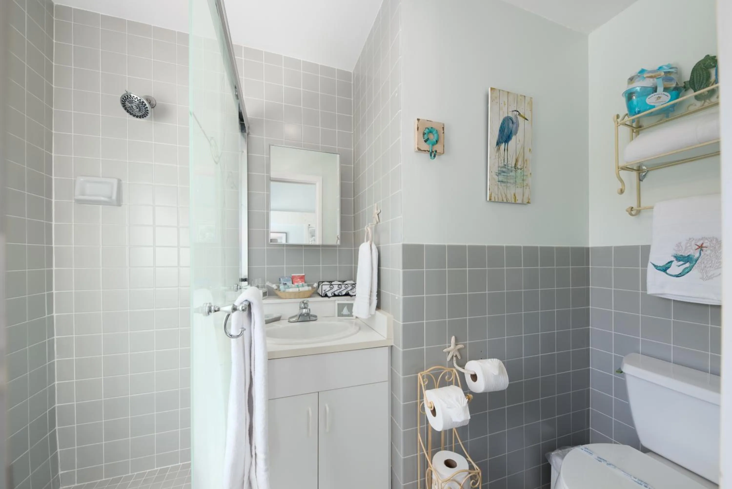 Toilet in Aquarius North