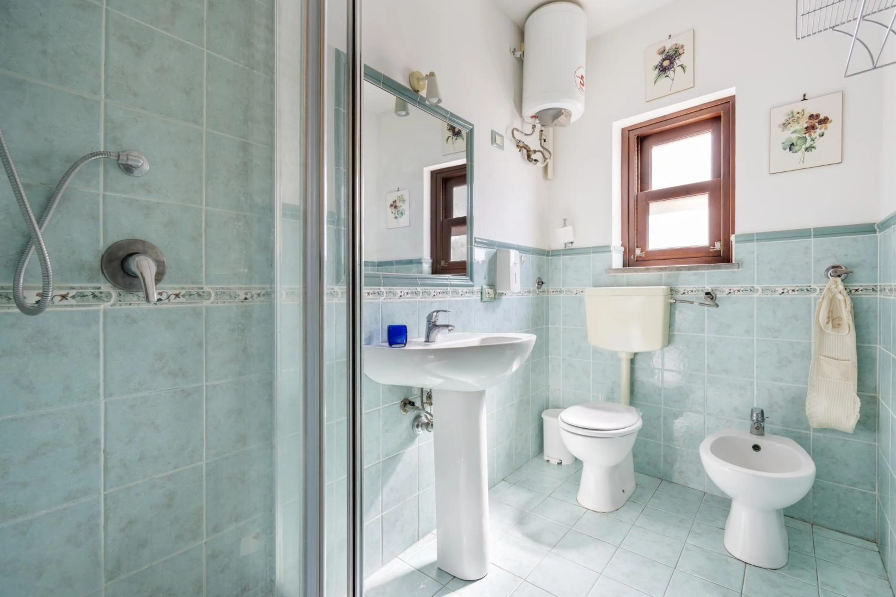 Shower in Porta Carini Residence