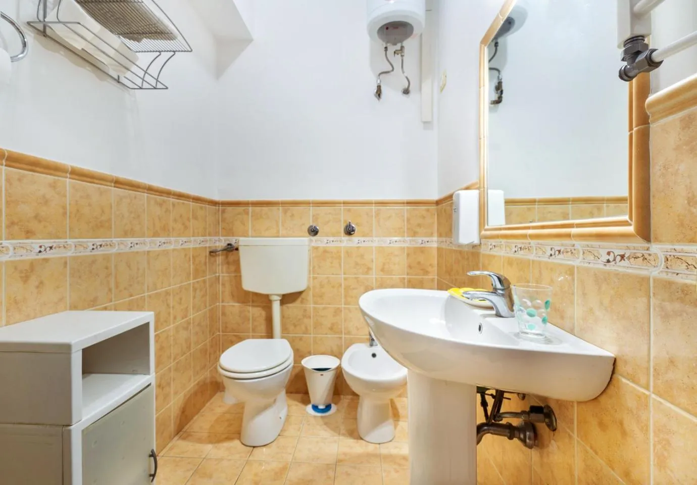 Toilet in Porta Carini Residence