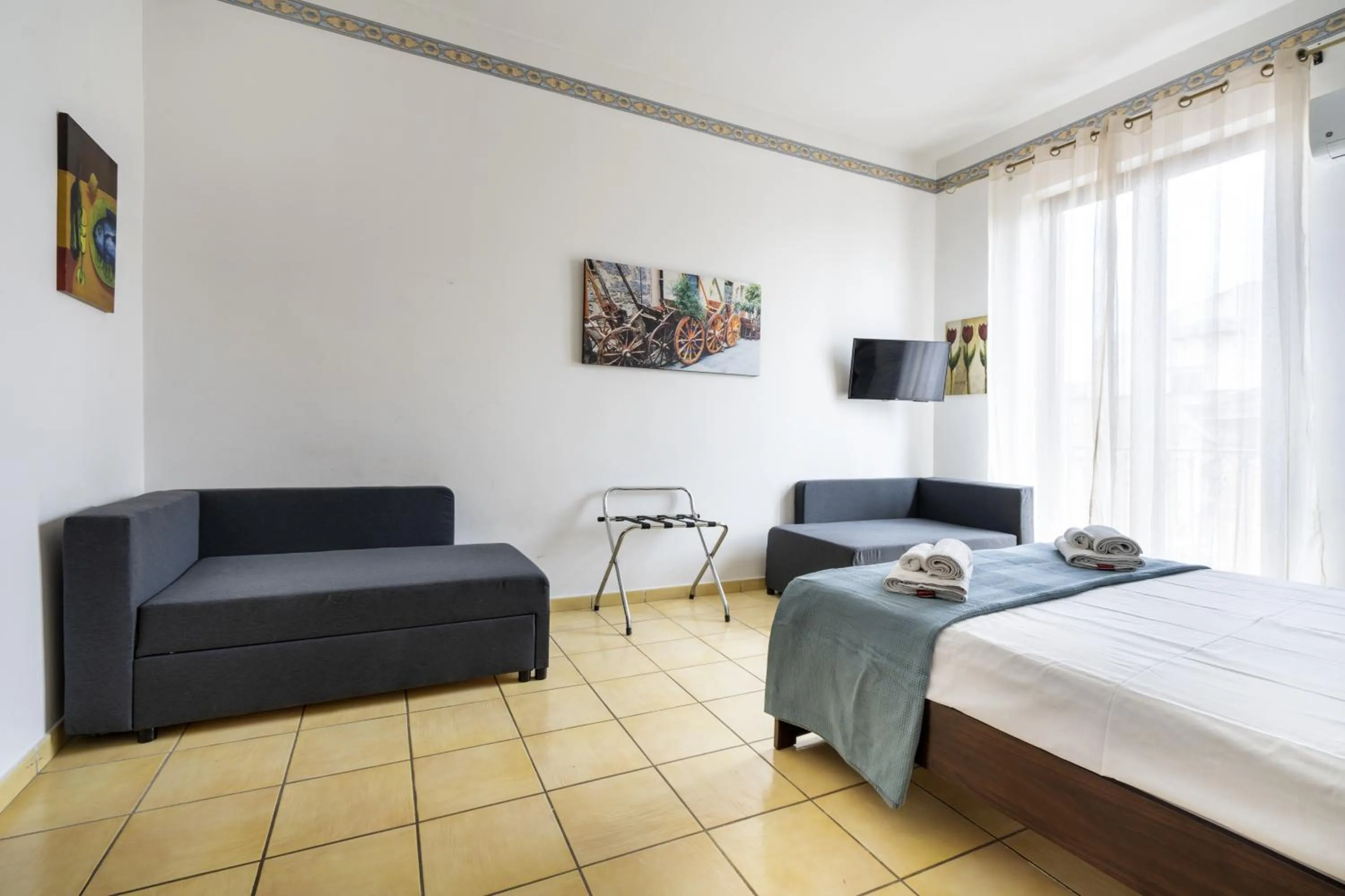 Bed in Porta Carini Residence