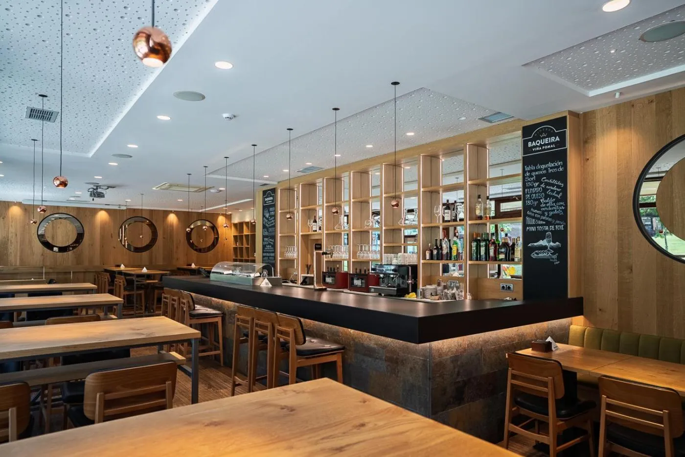 Lounge or bar in Hotel Montarto