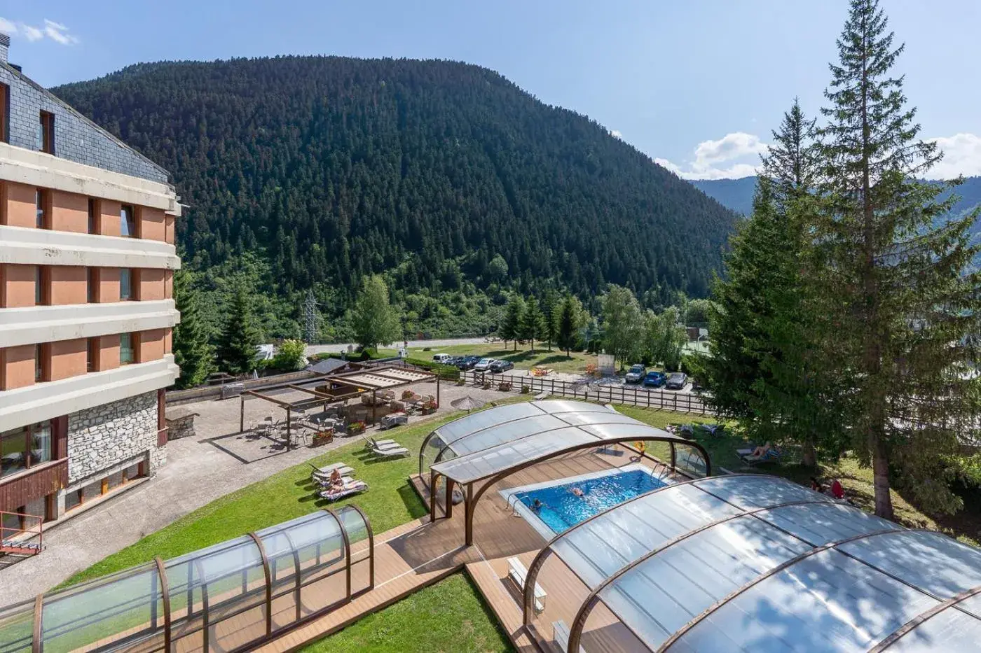 Property building in Hotel Montarto Property building in Hotel Montarto