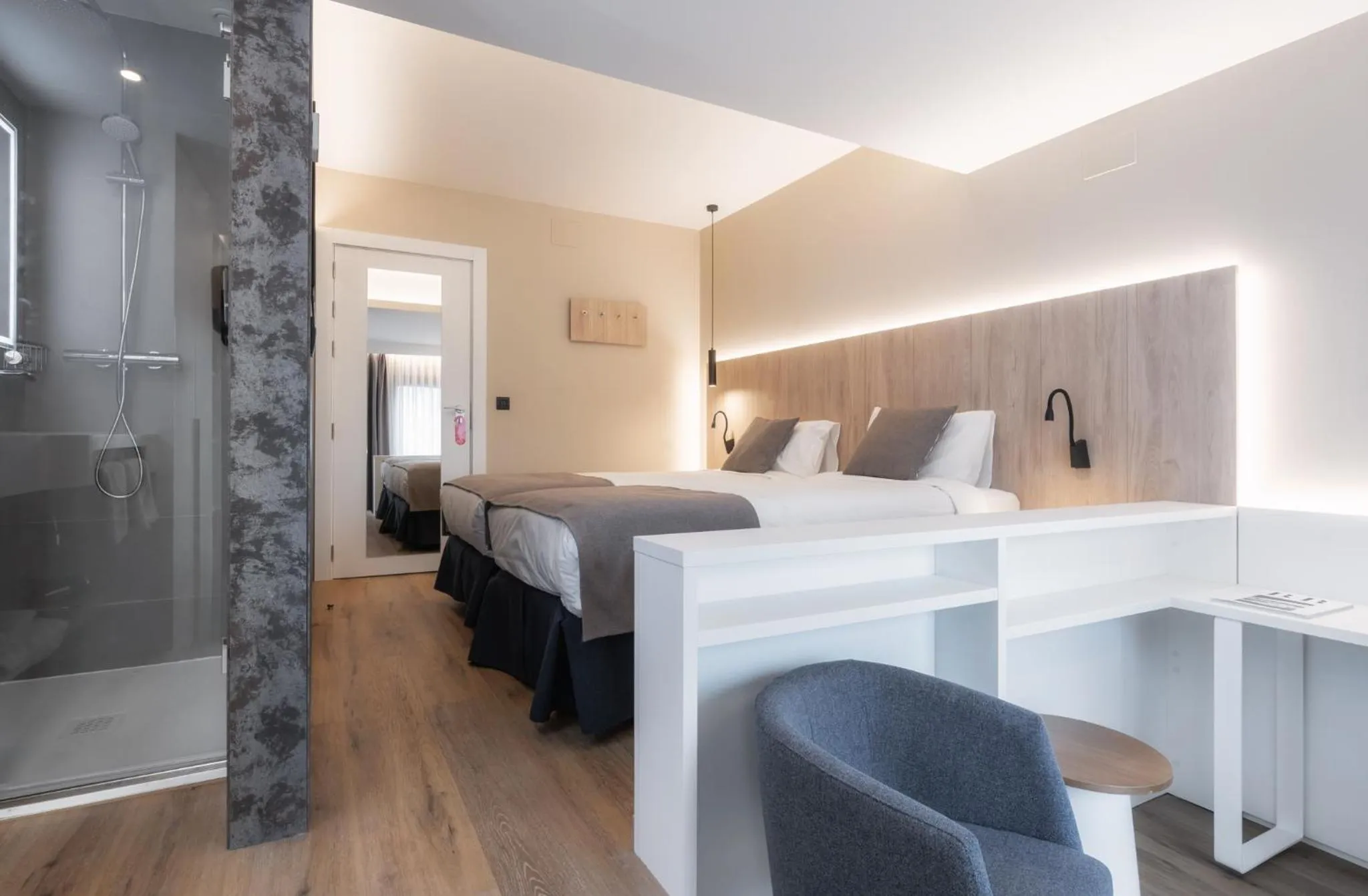 Photo of the whole room, Bed in Hotel Montarto