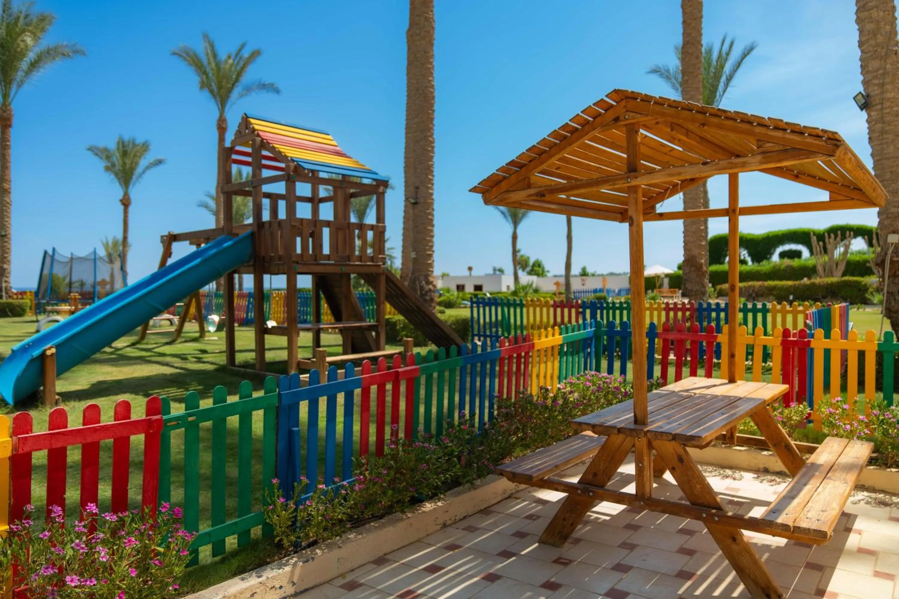 children in Grand Oasis Resort