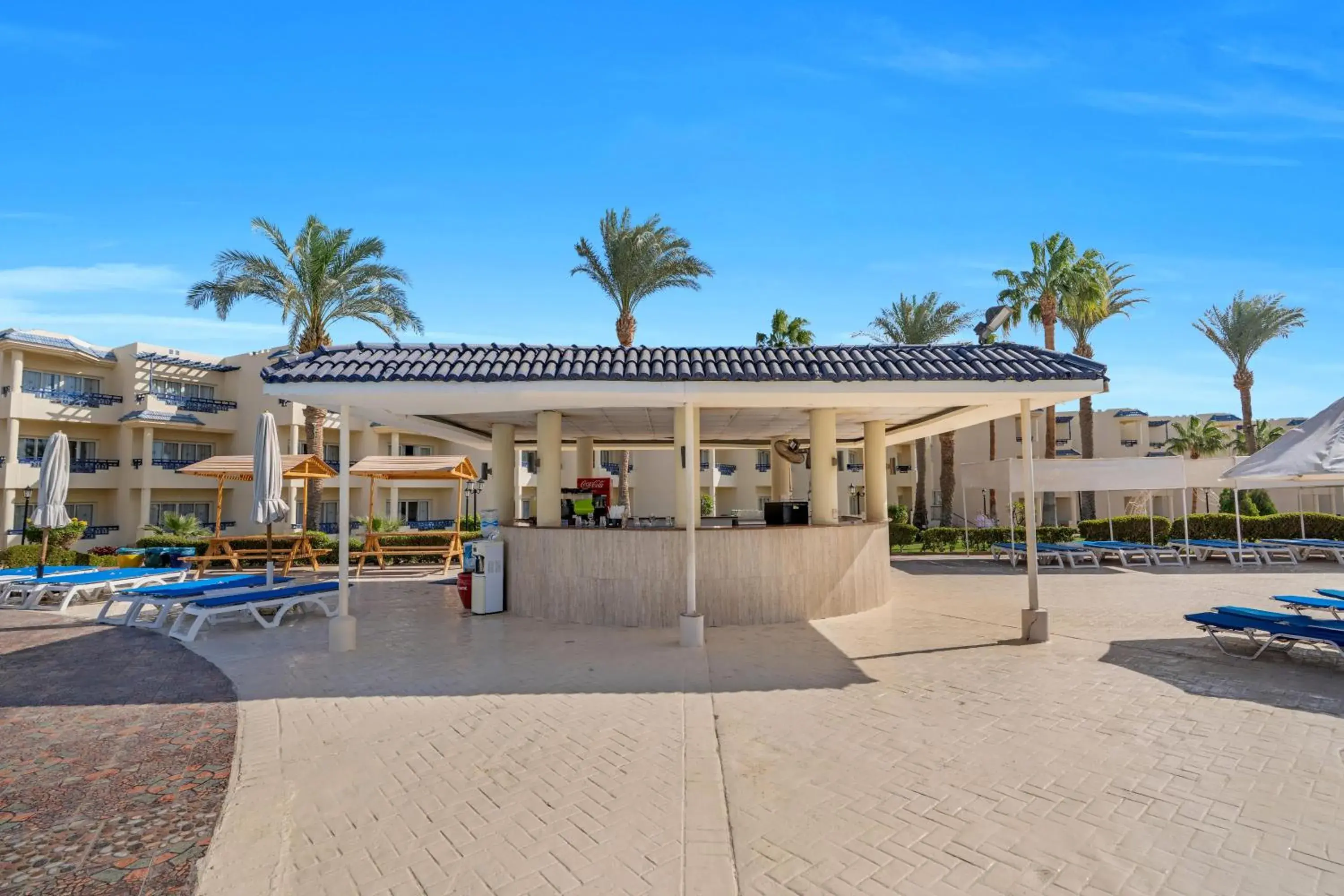 Property building in Grand Oasis Resort Property building in Grand Oasis Resort