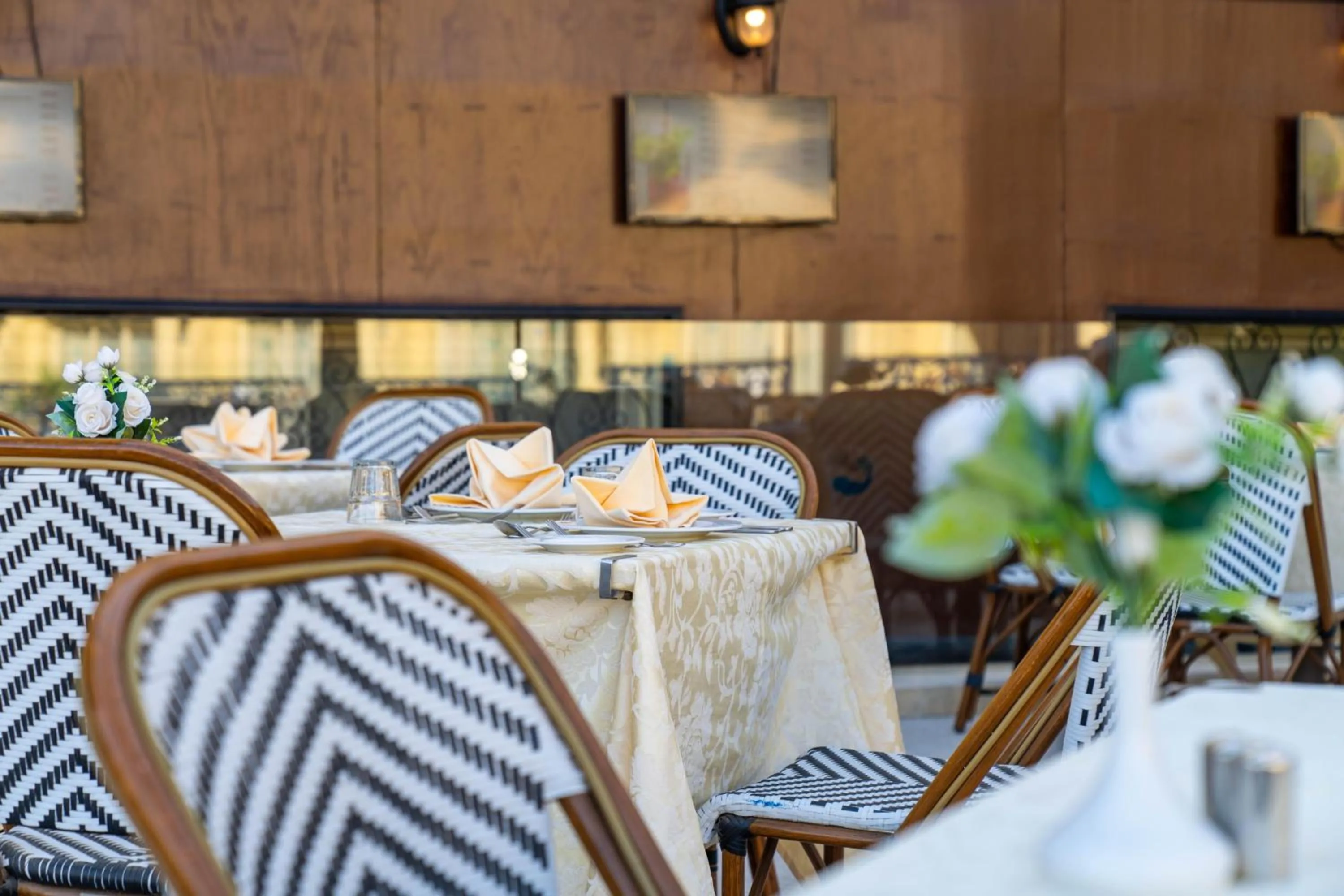 Restaurant/places to eat in Grand Oasis Resort