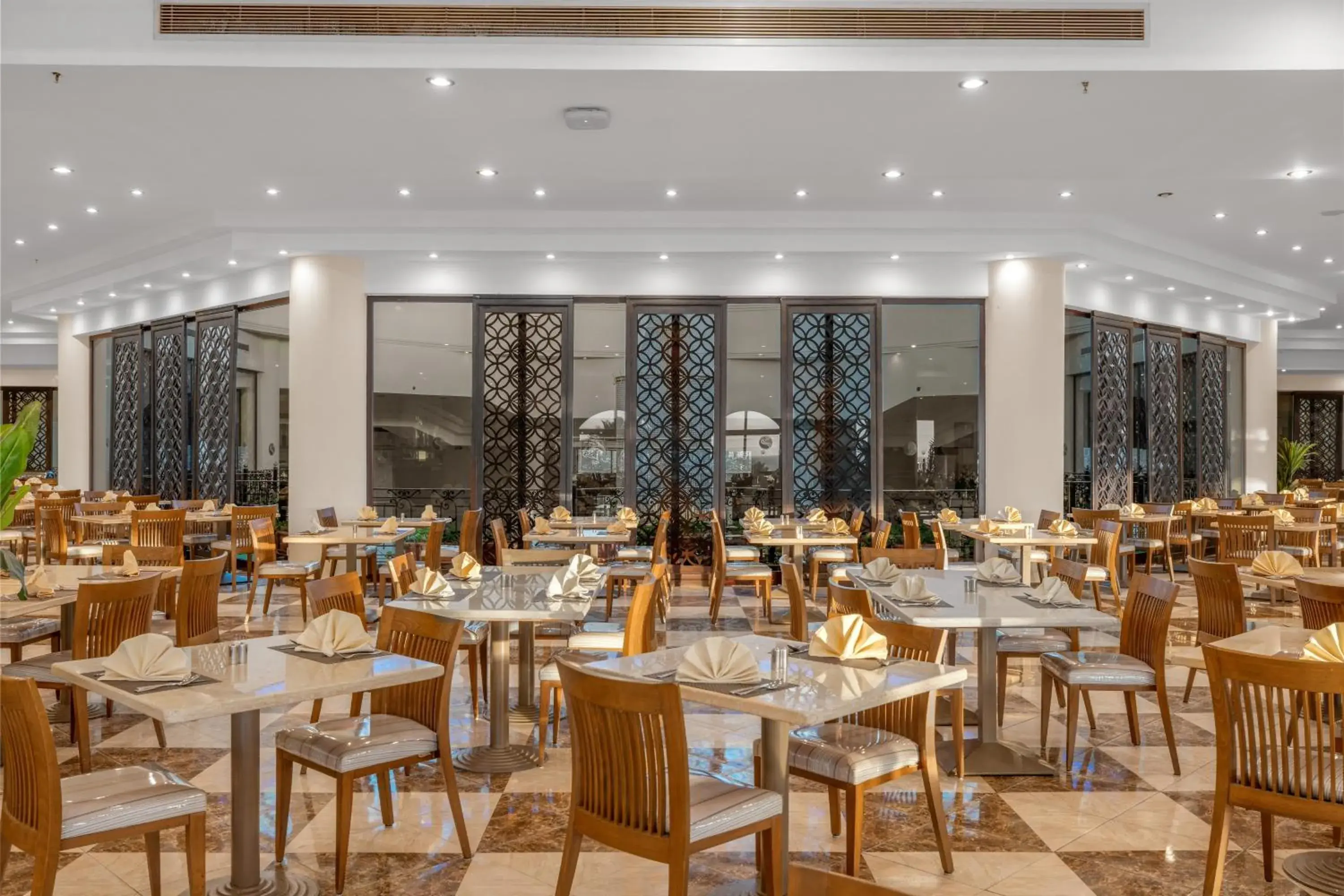 Restaurant/places to eat in Grand Oasis Resort Restaurant/places to eat in Grand Oasis Resort