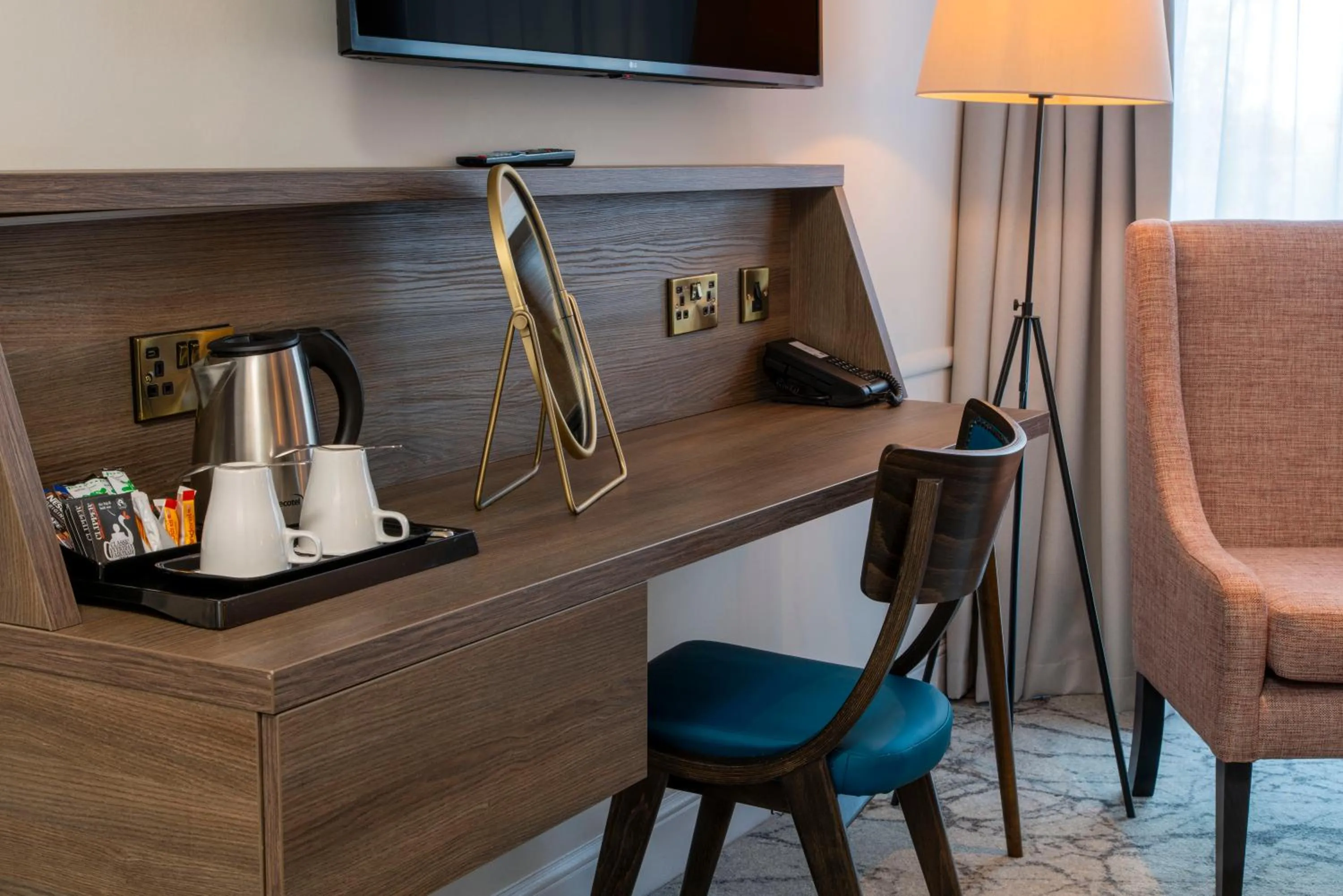 Seating area in London Croydon Aerodrome Hotel, BW Signature Collection