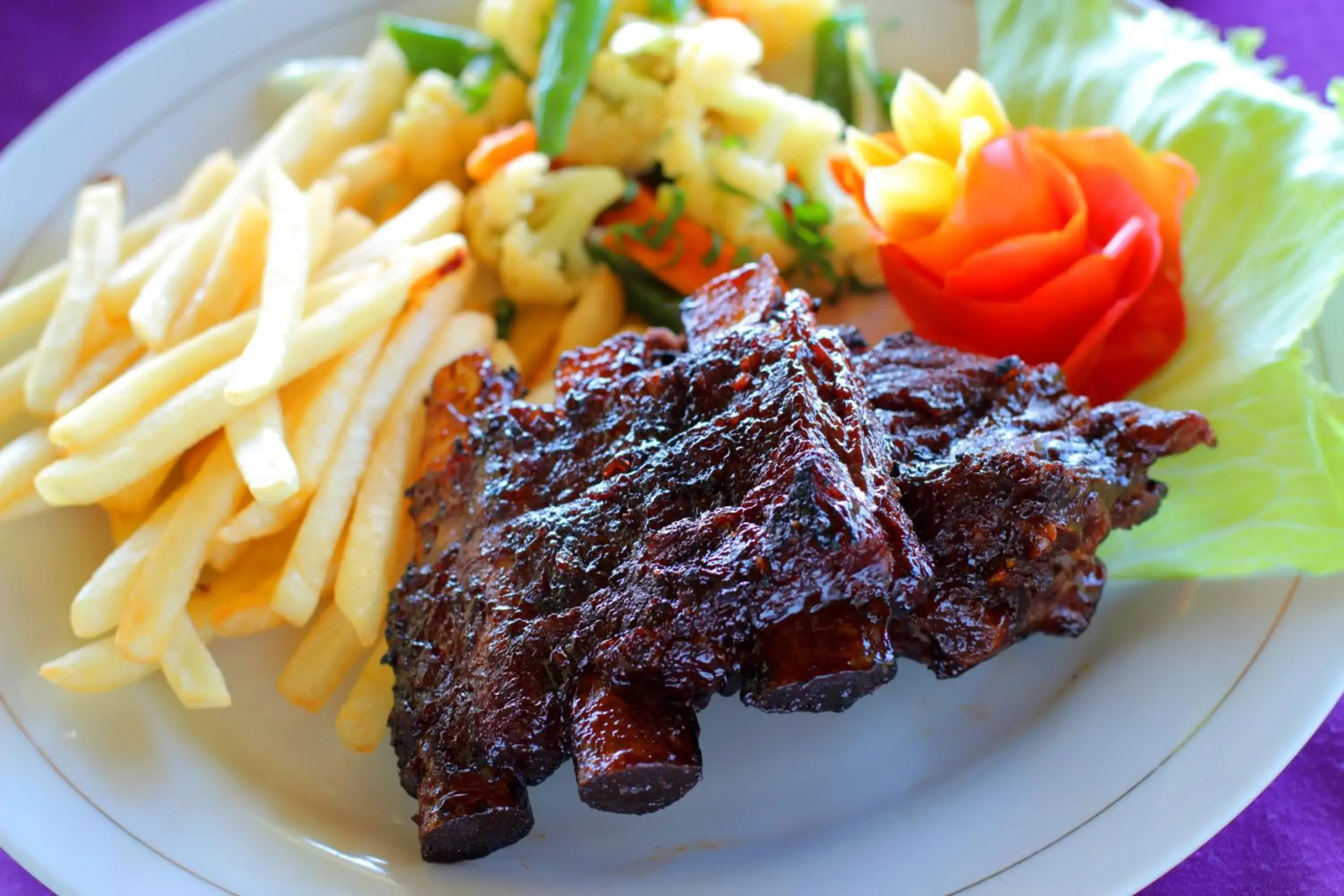 Restaurant/places to eat in Crystal Bay Bungalows Restaurant/places to eat in Crystal Bay Bungalows