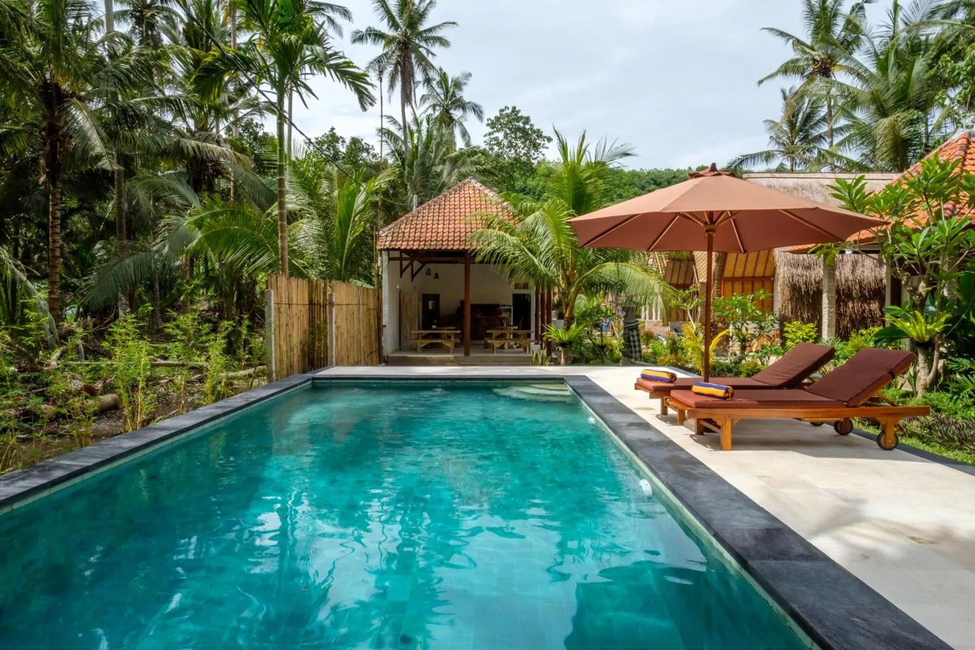 Crystal Bay Bungalows