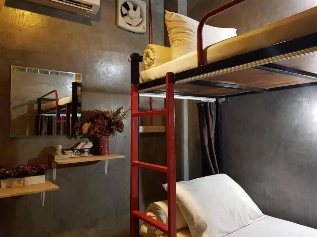 Bunk Bed in 2-Bed Mixed Dormitory Room in Sleeper Hostel