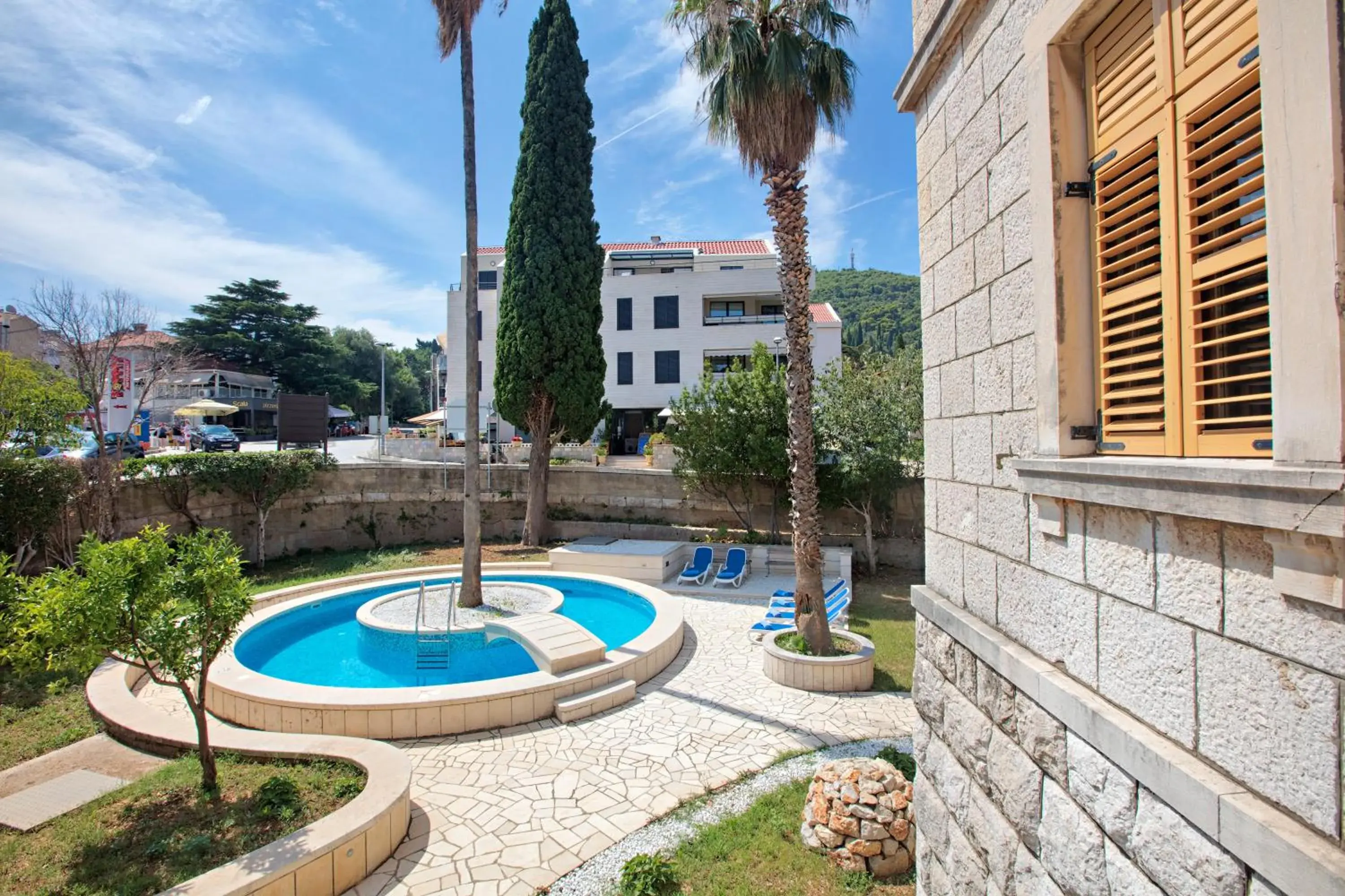 Swimming pool, Pool View in Villa Filaus B&B