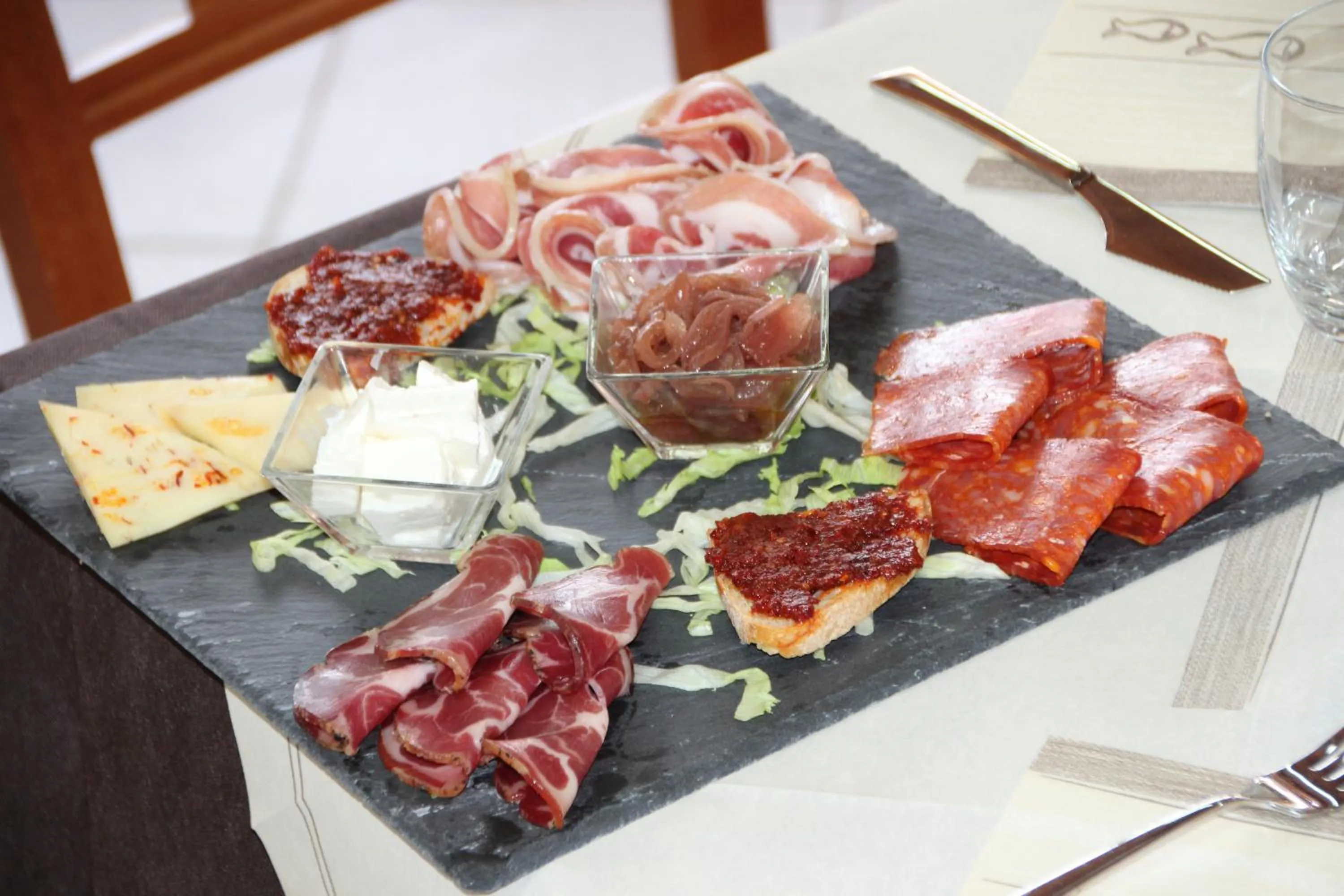 Food and drinks in Il Calabriano Residence