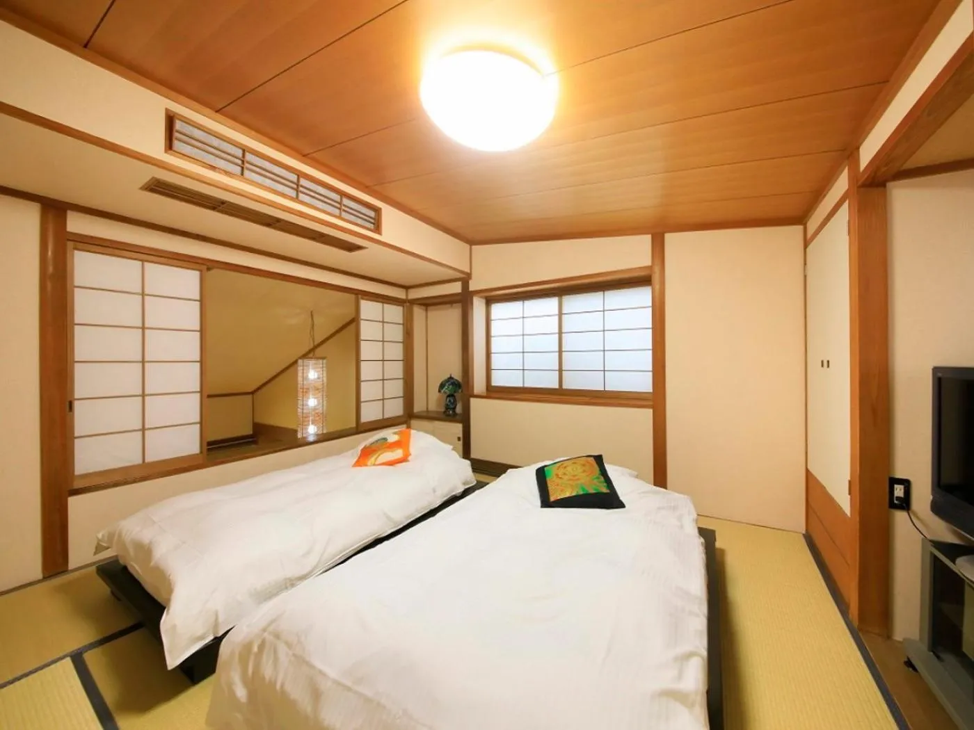 Photo of the whole room, Bed in Kaike Fuga