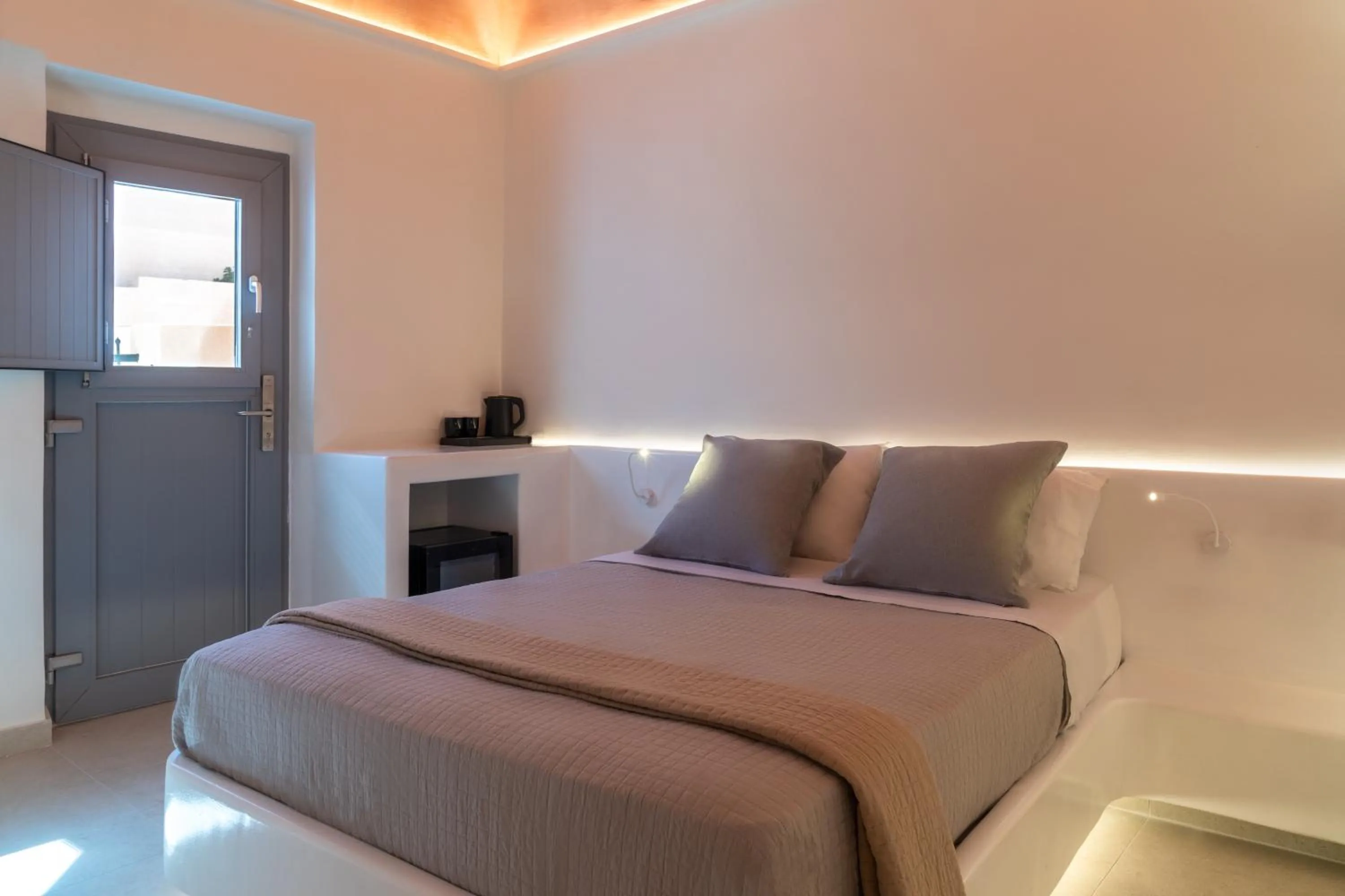 Photo of the whole room, Bed in Kykladonisia Traditional Settlement