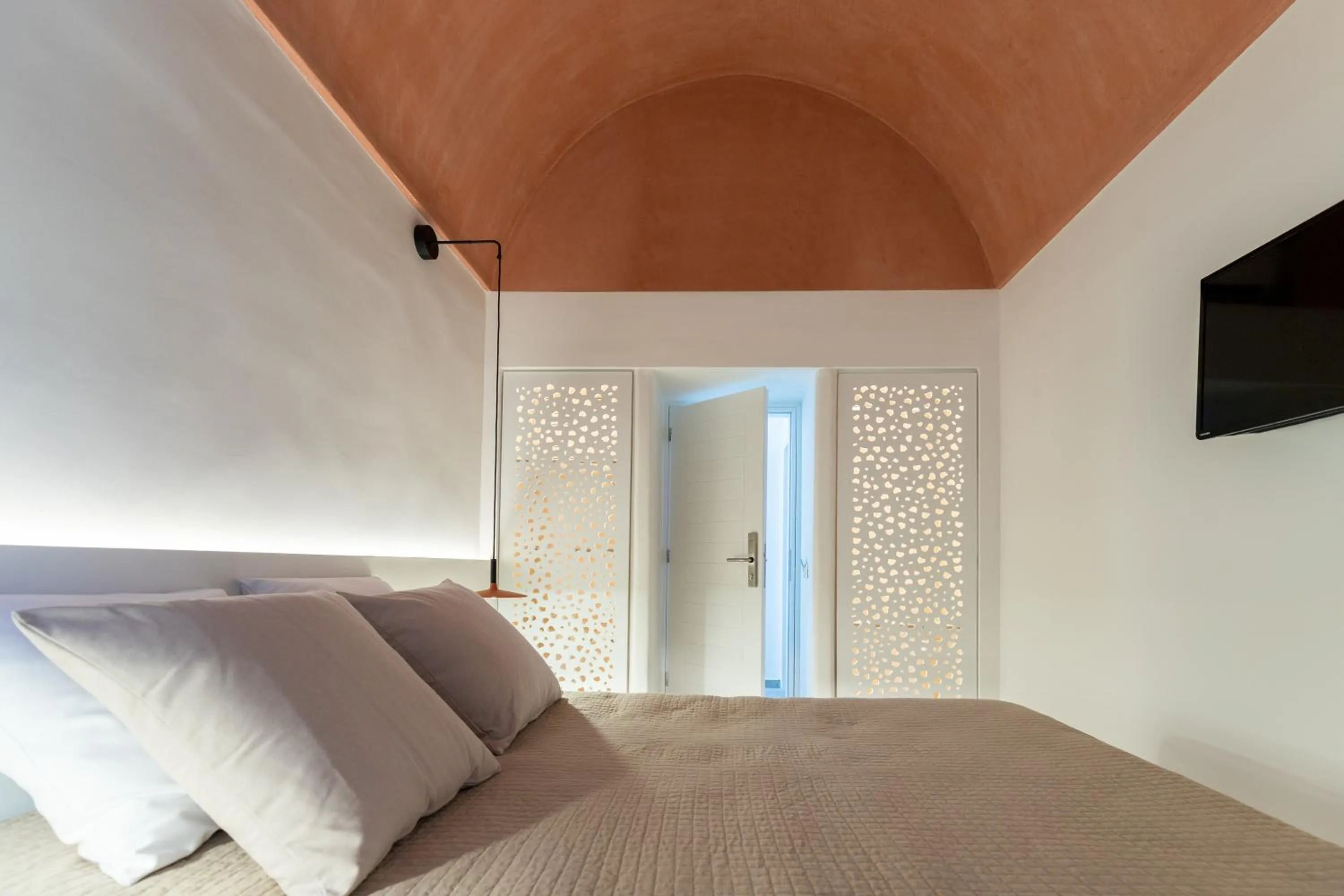 Bed in Kykladonisia Traditional Settlement