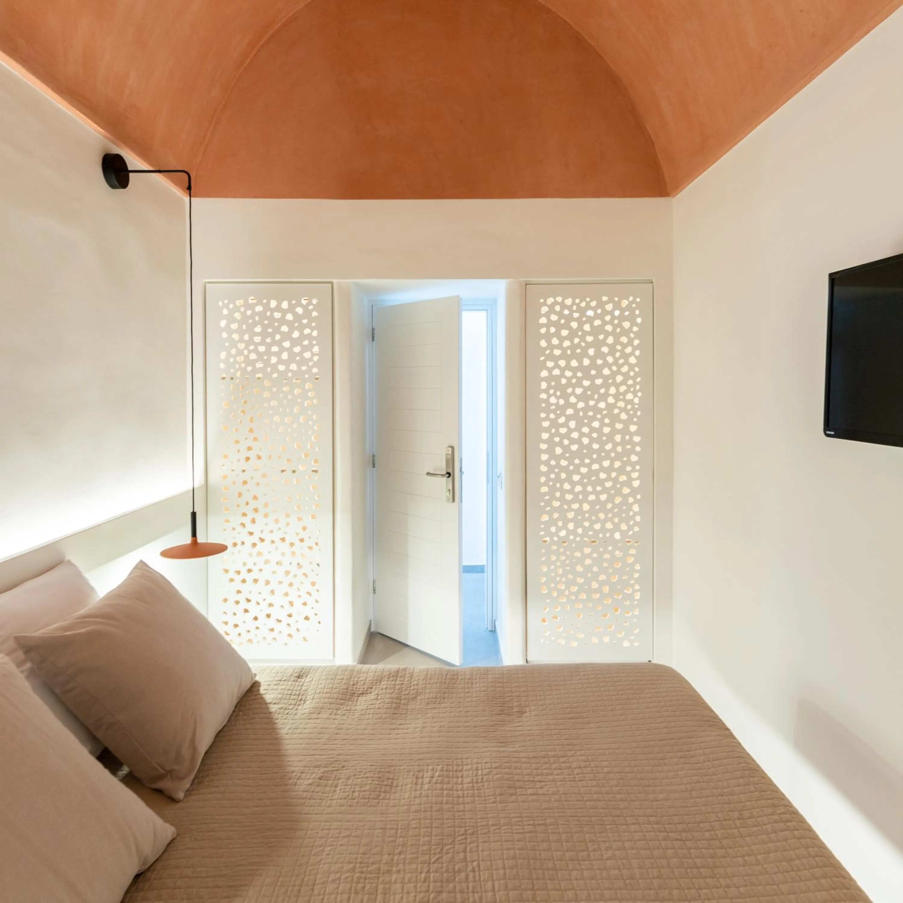 TV and multimedia, Bed in Kykladonisia Traditional Settlement