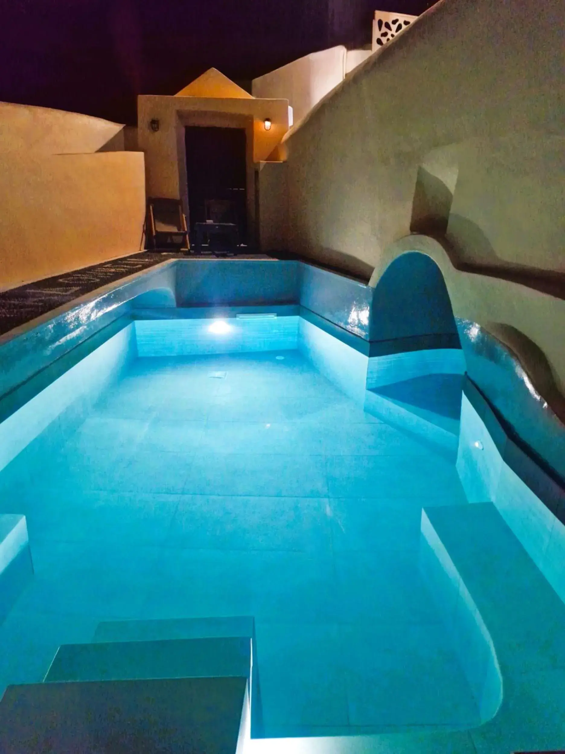 Swimming pool in Kykladonisia Traditional Settlement Swimming pool in Kykladonisia Traditional Settlement