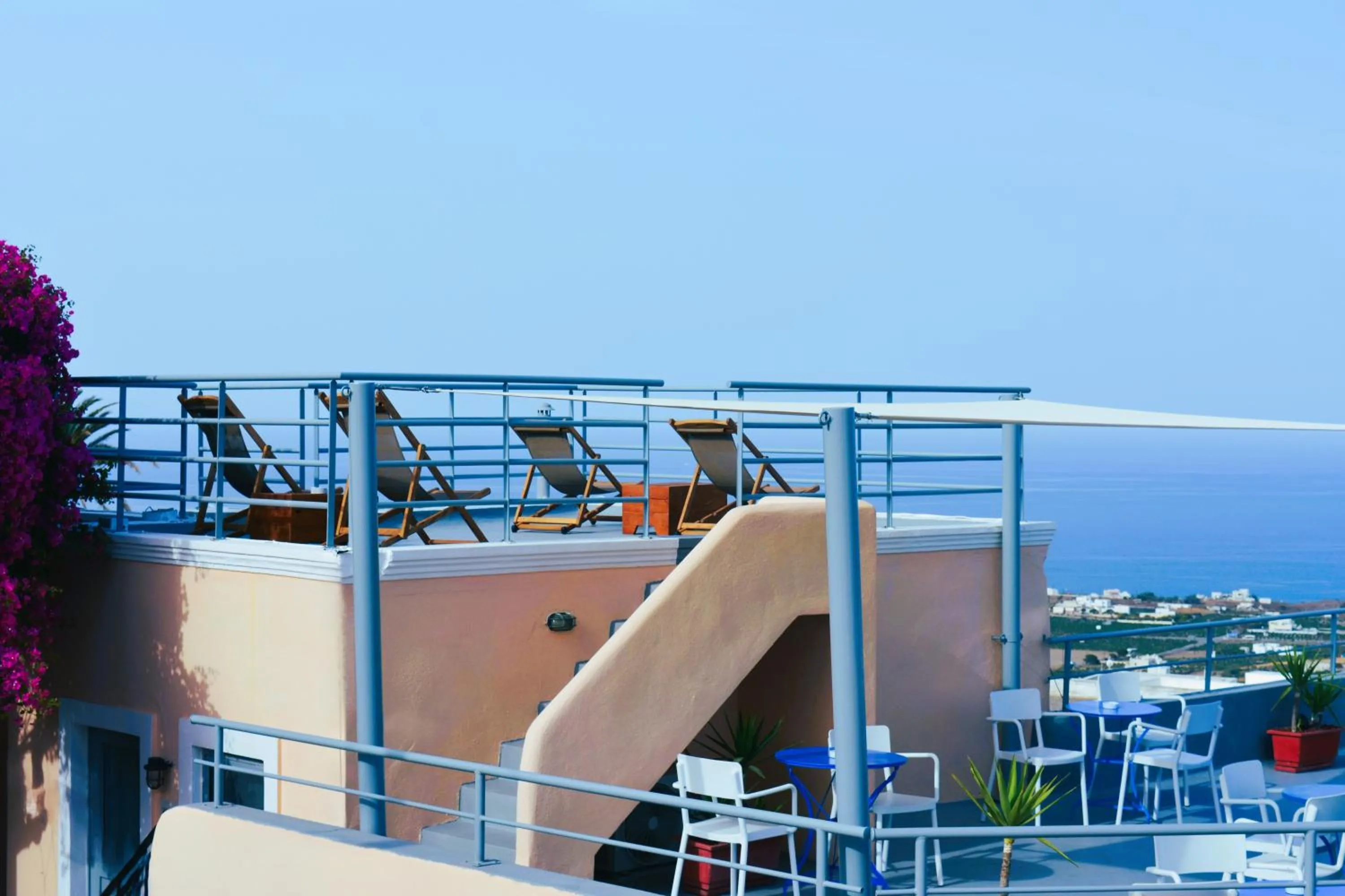 Property building in Kykladonisia Traditional Settlement