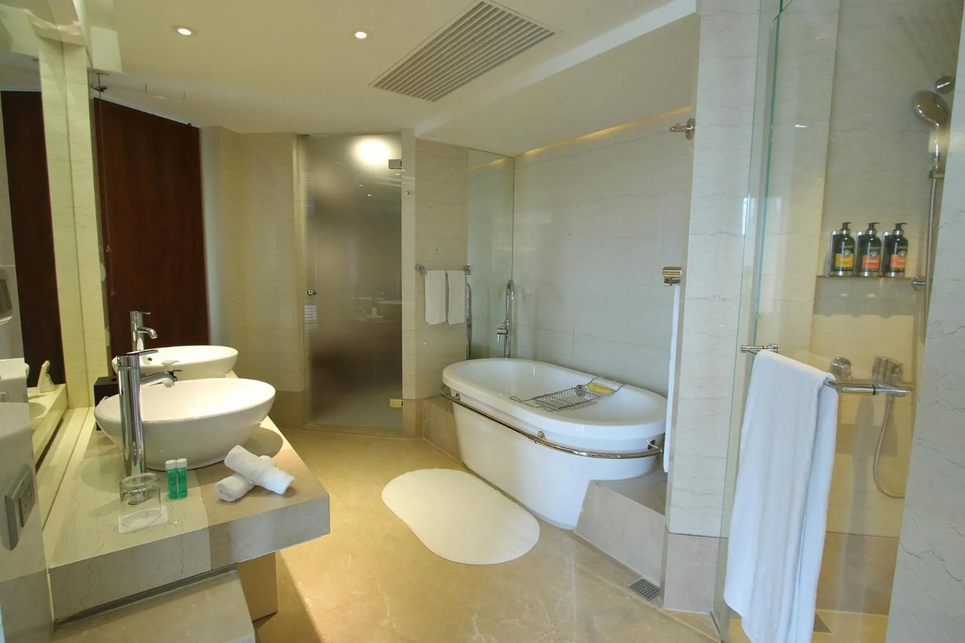 Bathroom in Hotel Royal-Nikko Taipei