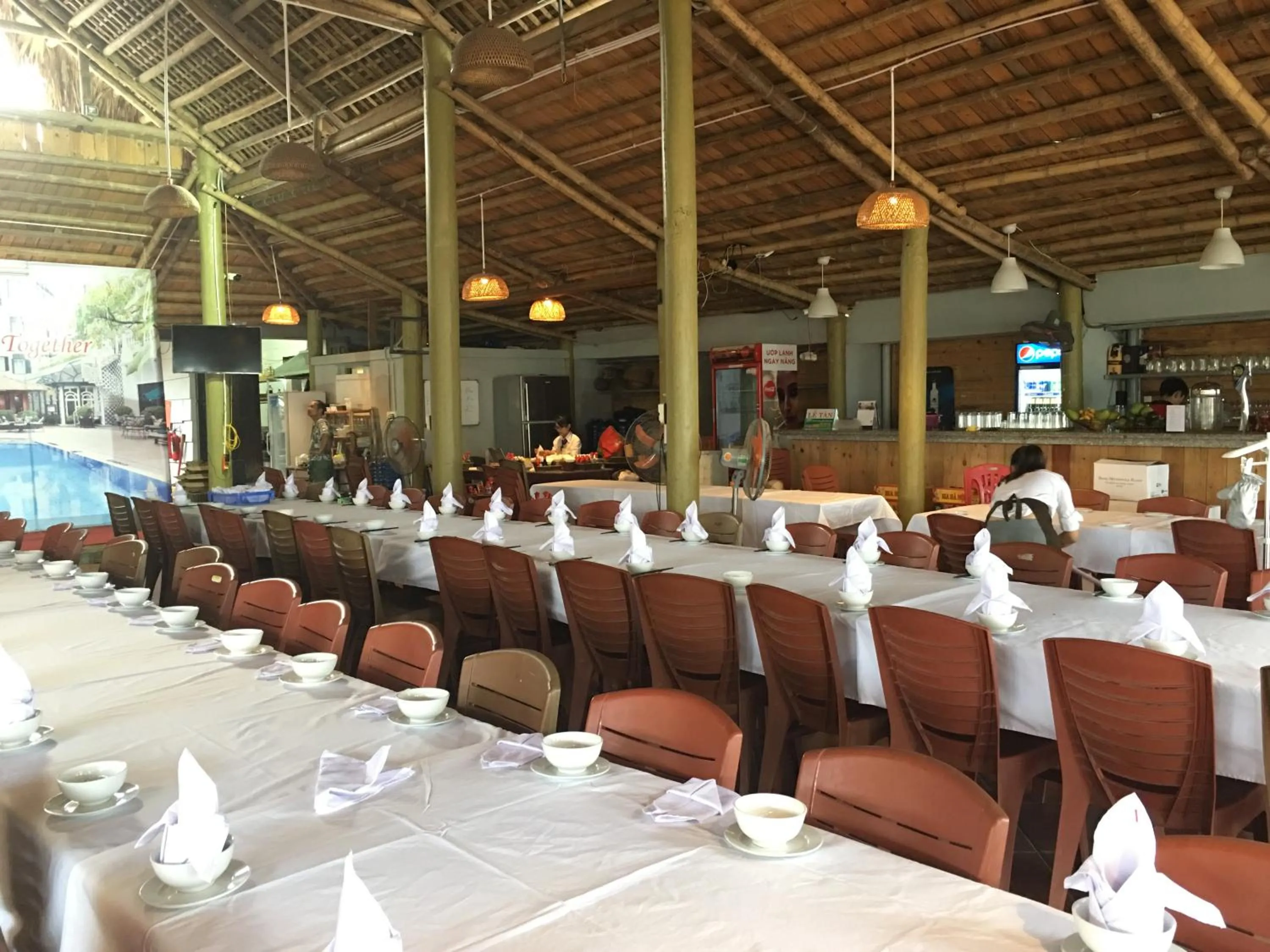 Restaurant/places to eat in Ngoc Linh Villas