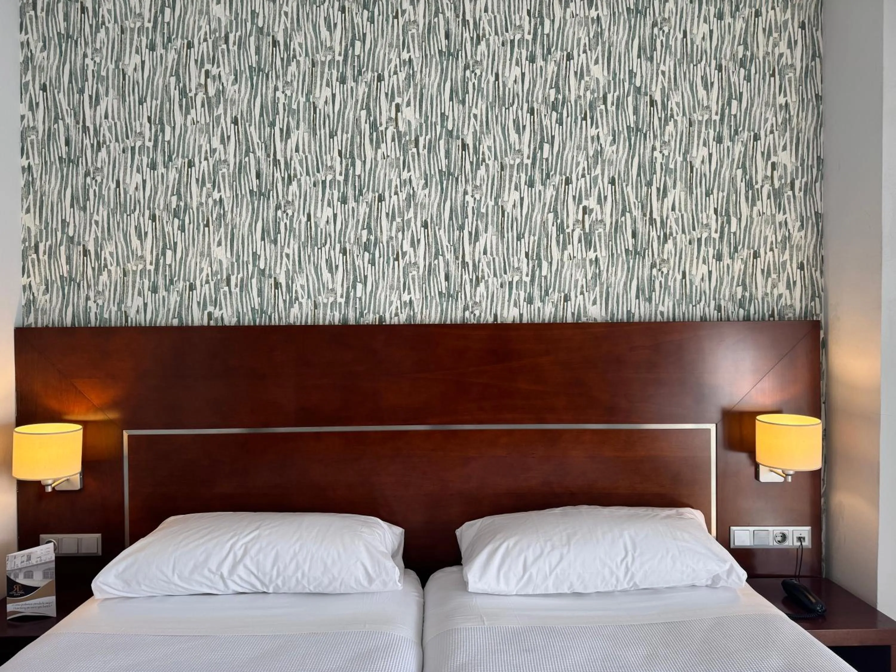 Bed in Hotel RL Anibal