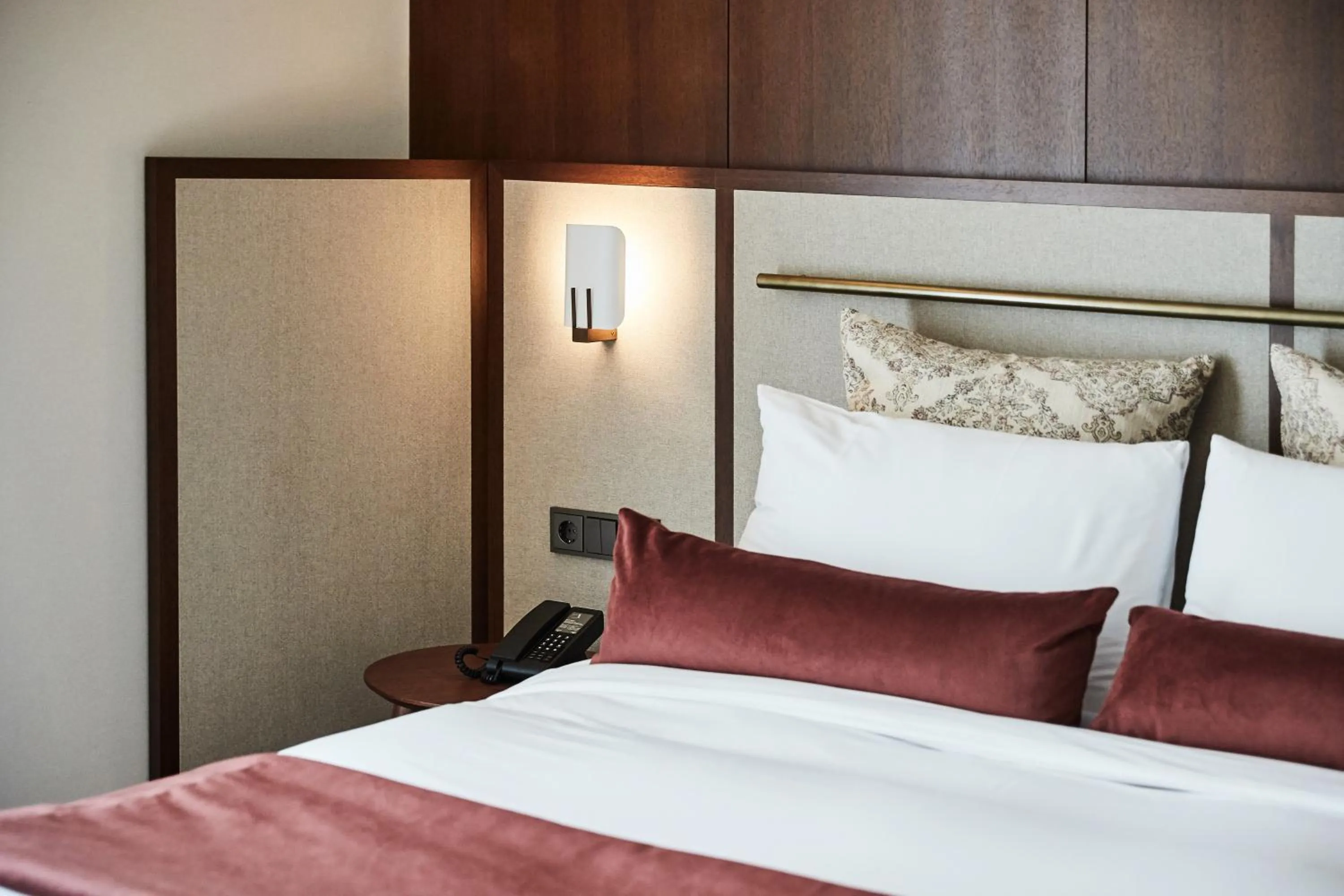 Bed in La Casa Hotel Seoul