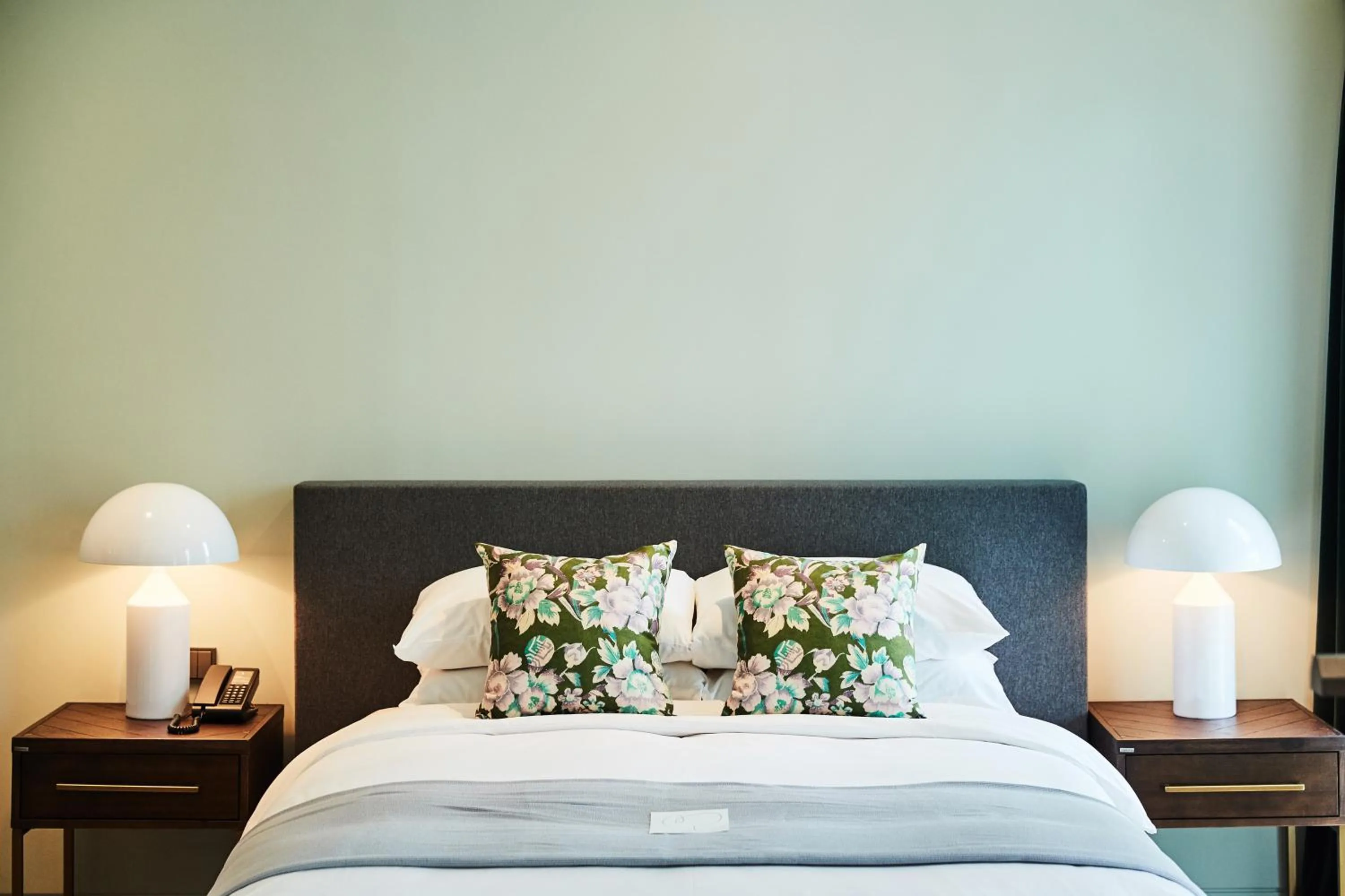 Bed in La Casa Hotel Seoul