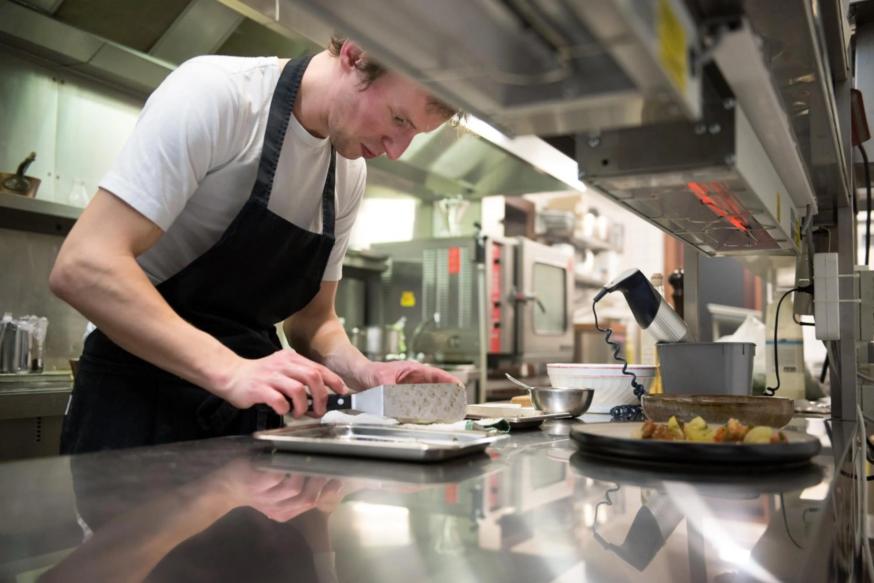 Restaurant/places to eat in Hotel Carnac