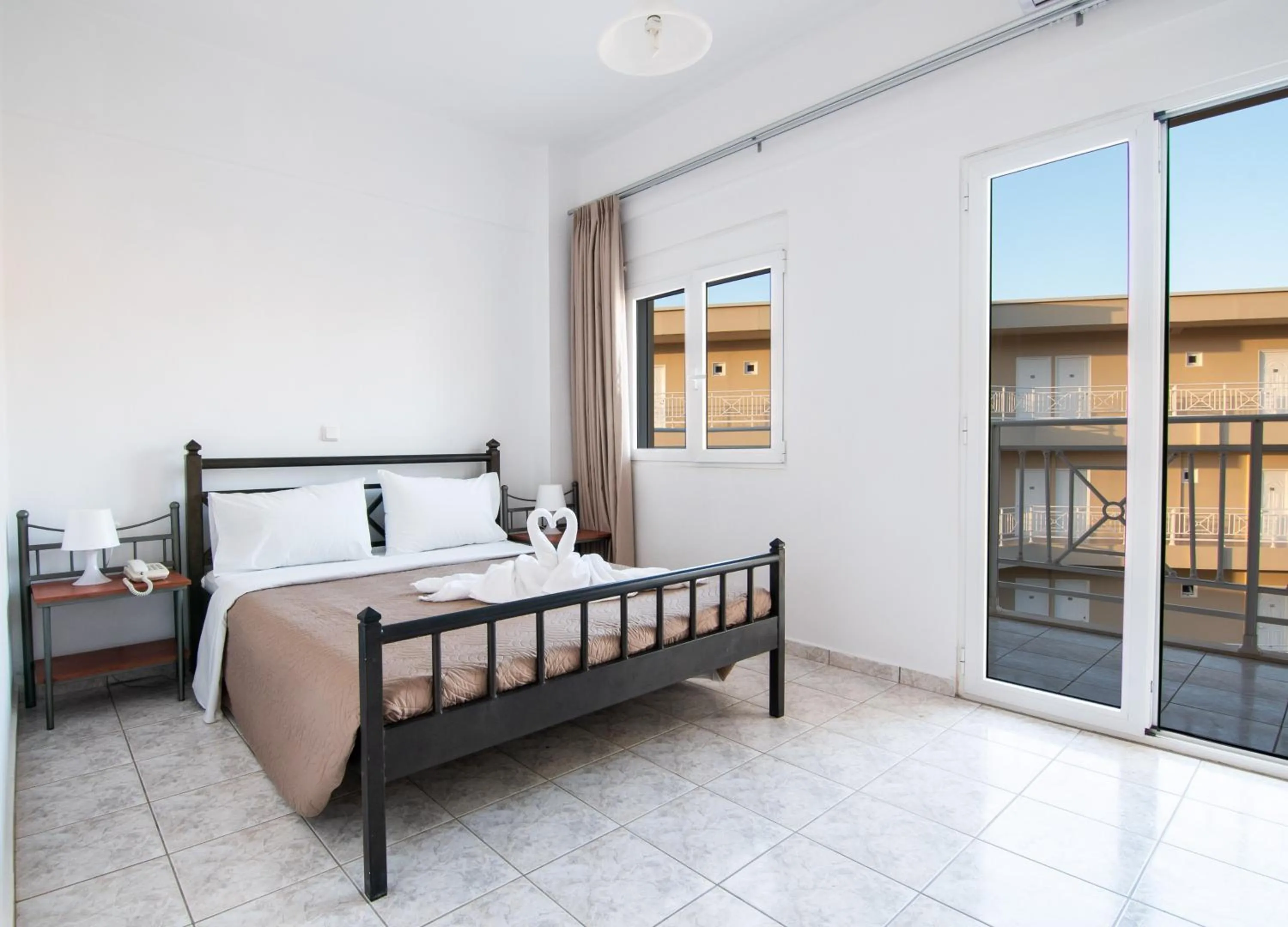 Bed in Chrissy's Paradise