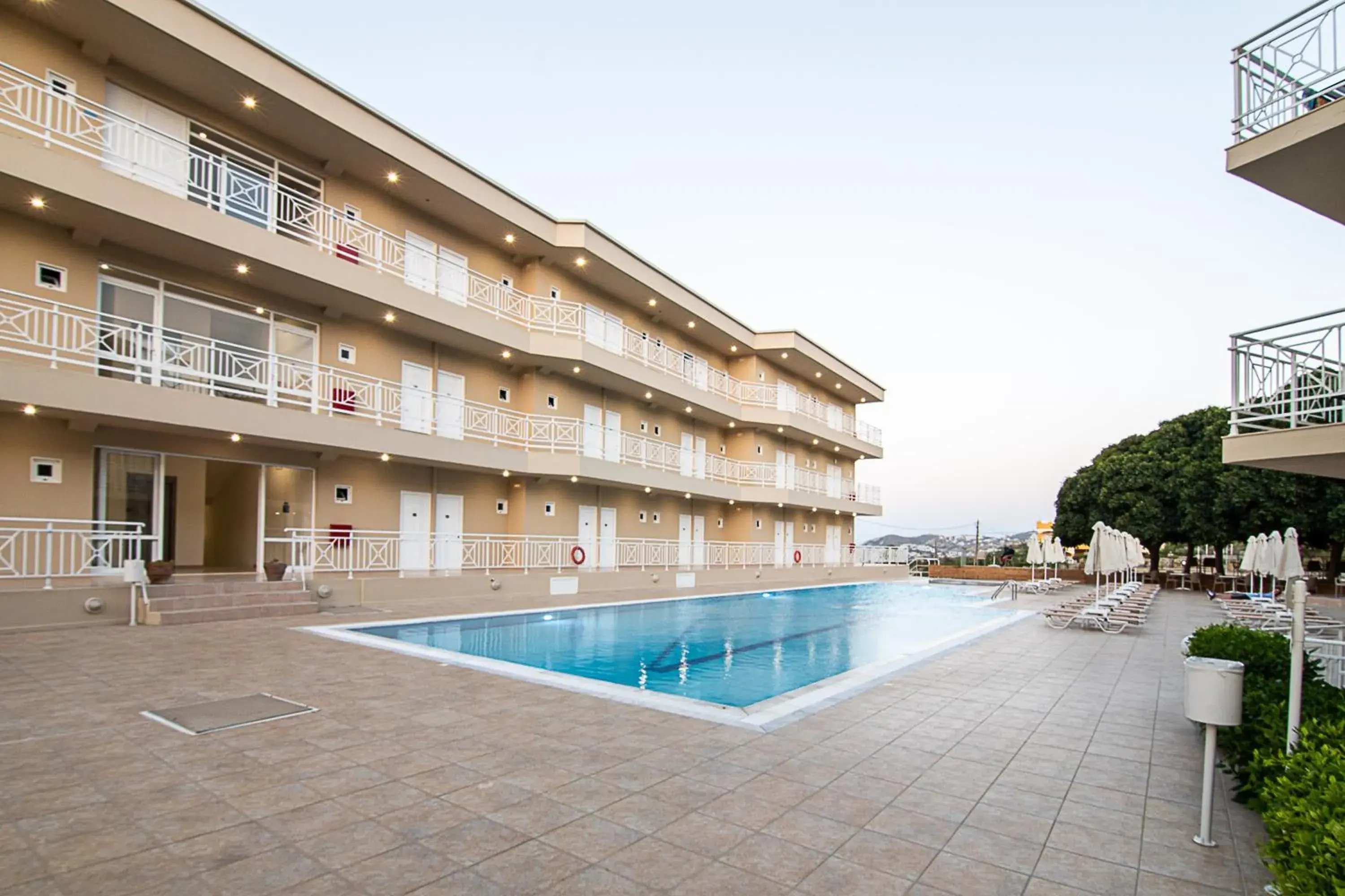 Property building in Chrissy's Paradise Property building in Chrissy's Paradise